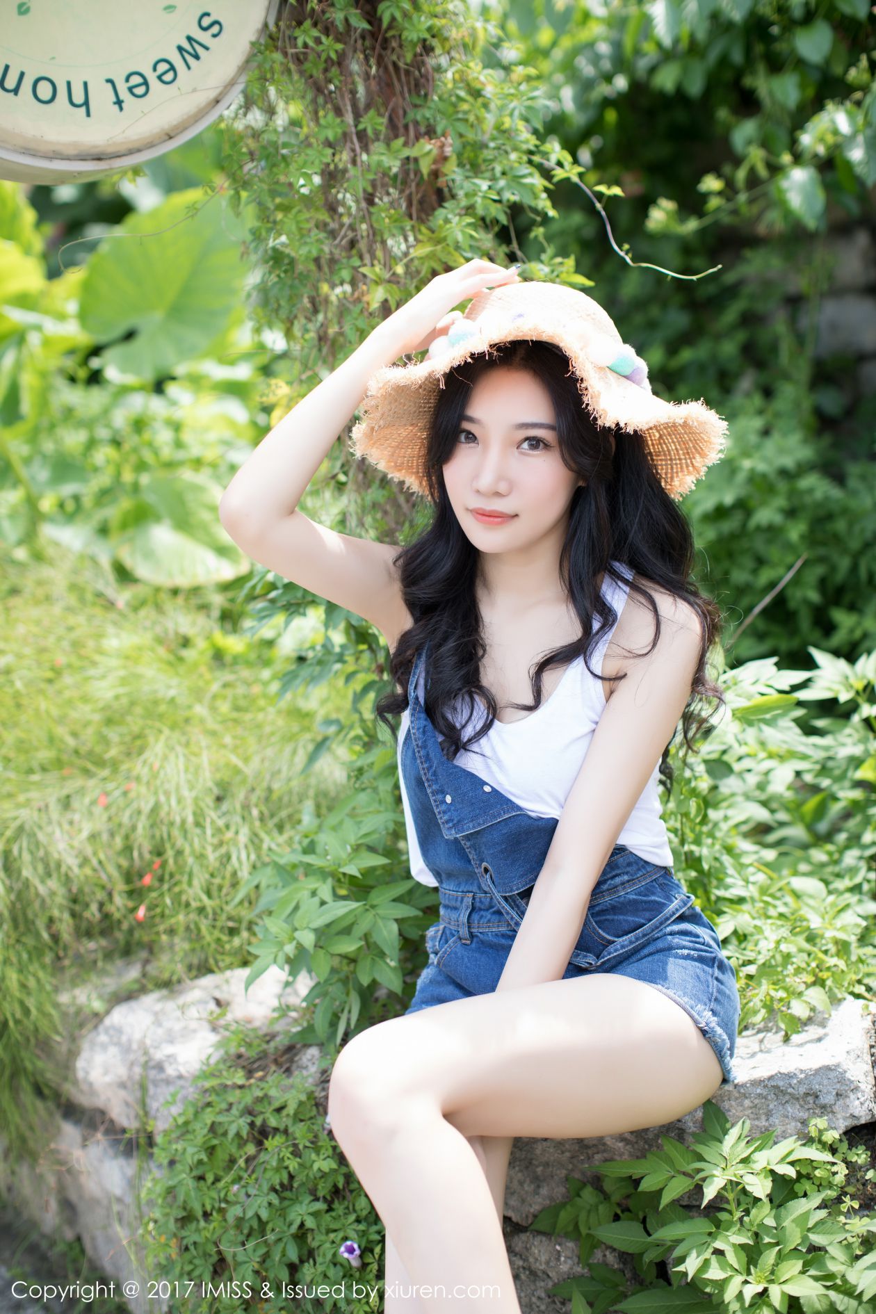 [IMISS爱蜜社] 2017.08.21 Vol.180 小狐狸Sica [46P-164MB]