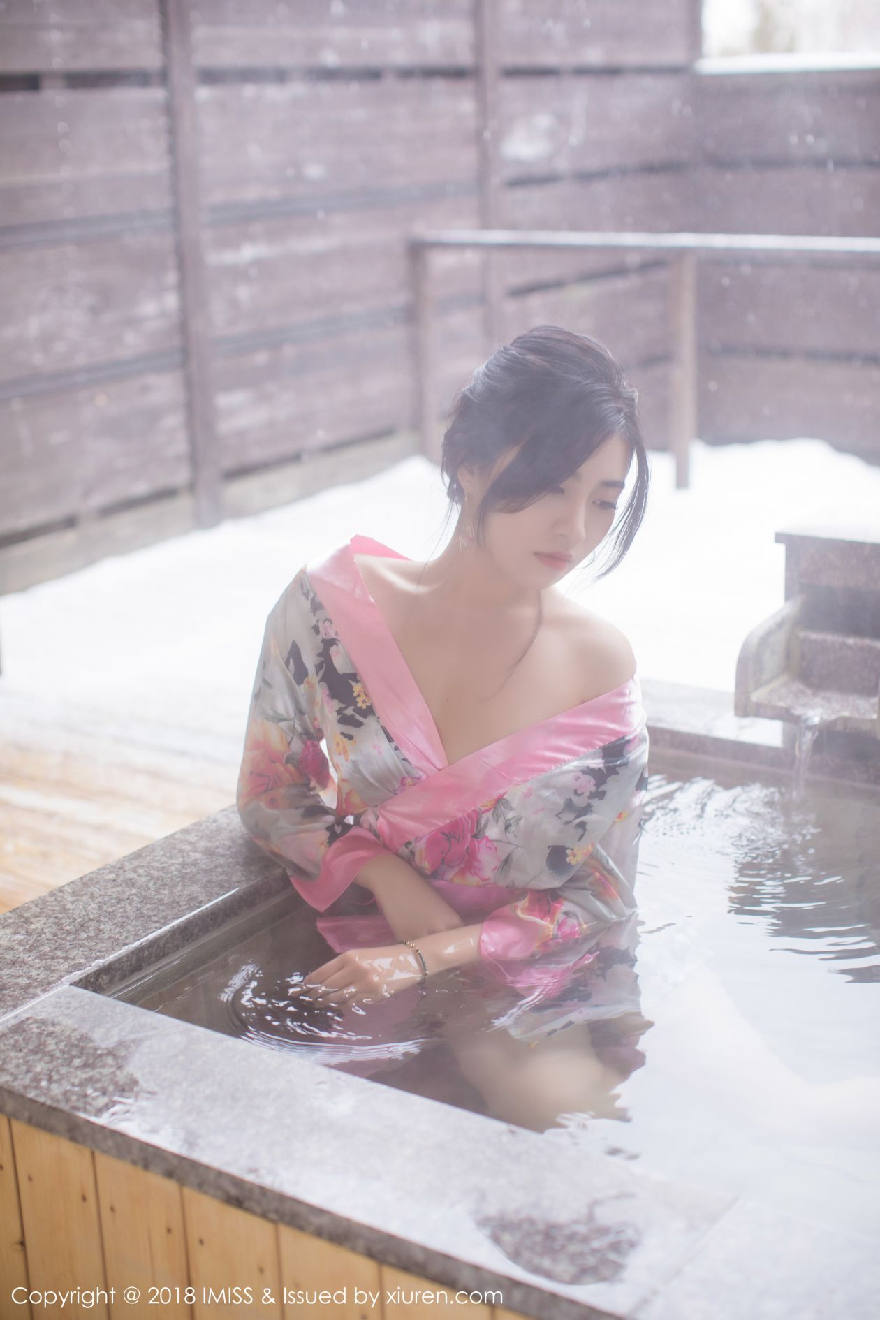 [IMISS爱蜜社] 2018.03.09 VOL.221 许诺Sabrina [50P-117MB]