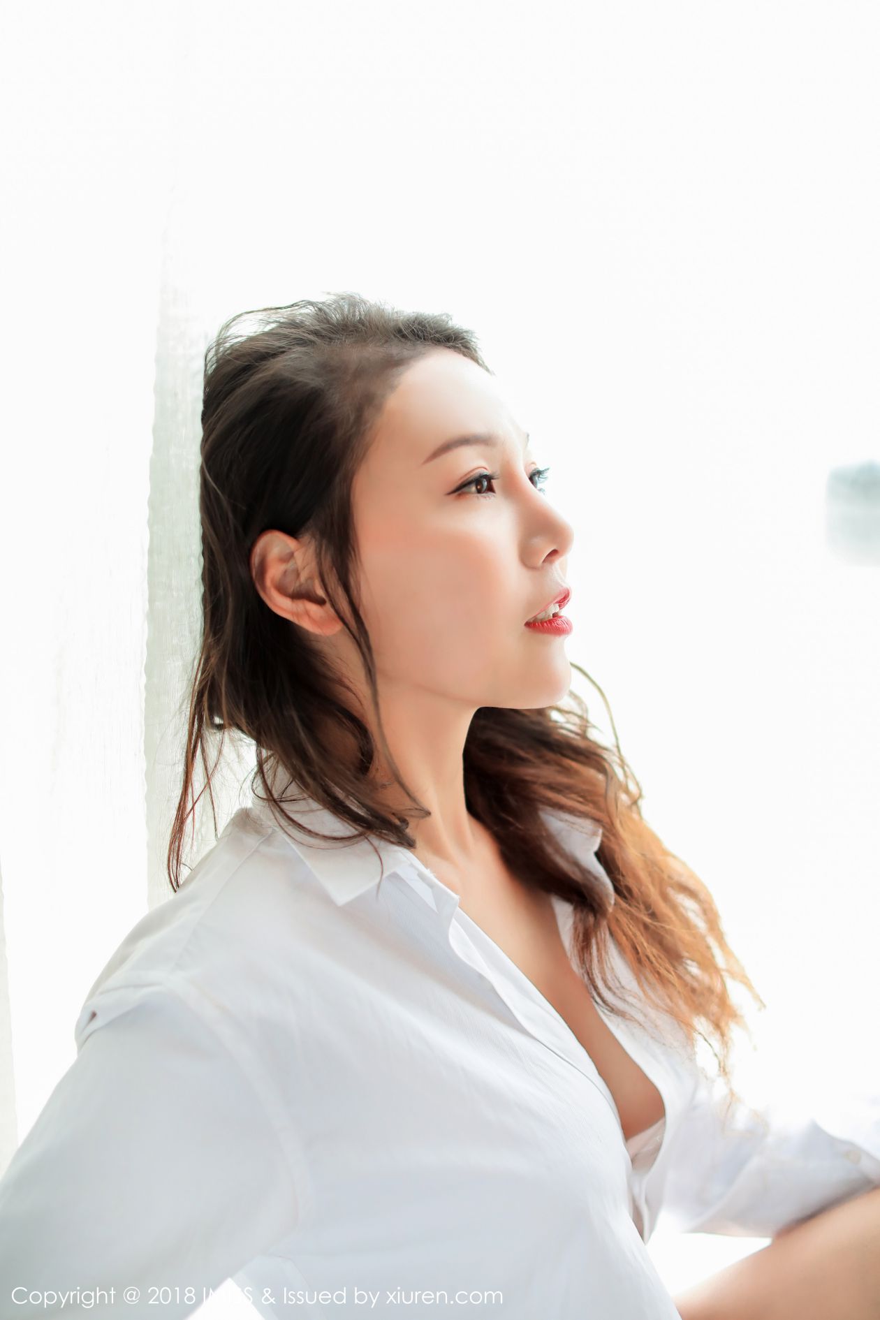 [IMISS爱蜜社] 2018.06.05 VOL.251 王沫儿SaSa [36P-70MB]