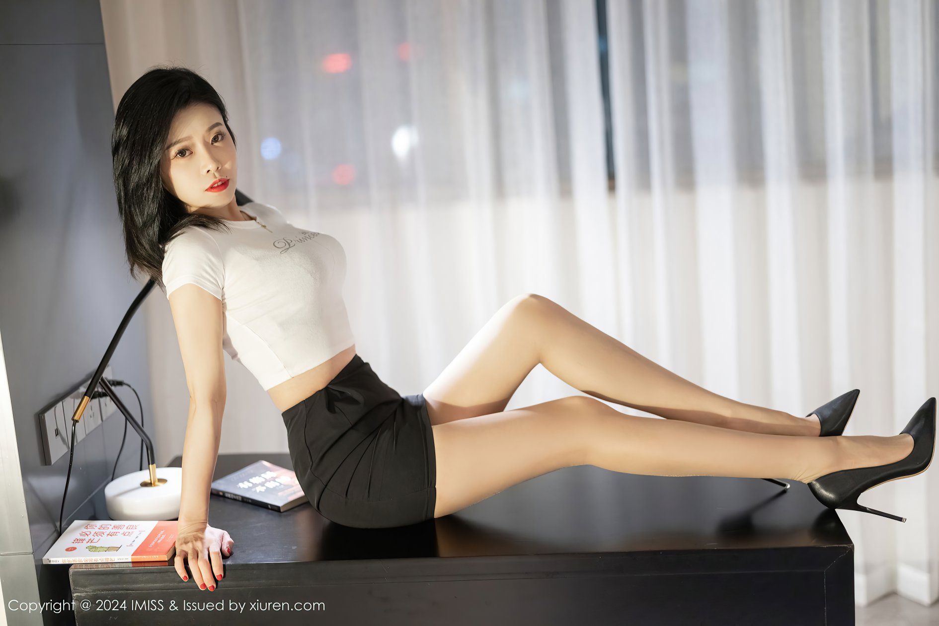 [IMISS爱蜜社] 2024.08.14 VOL.777 luvian本能 [39P-314MB]