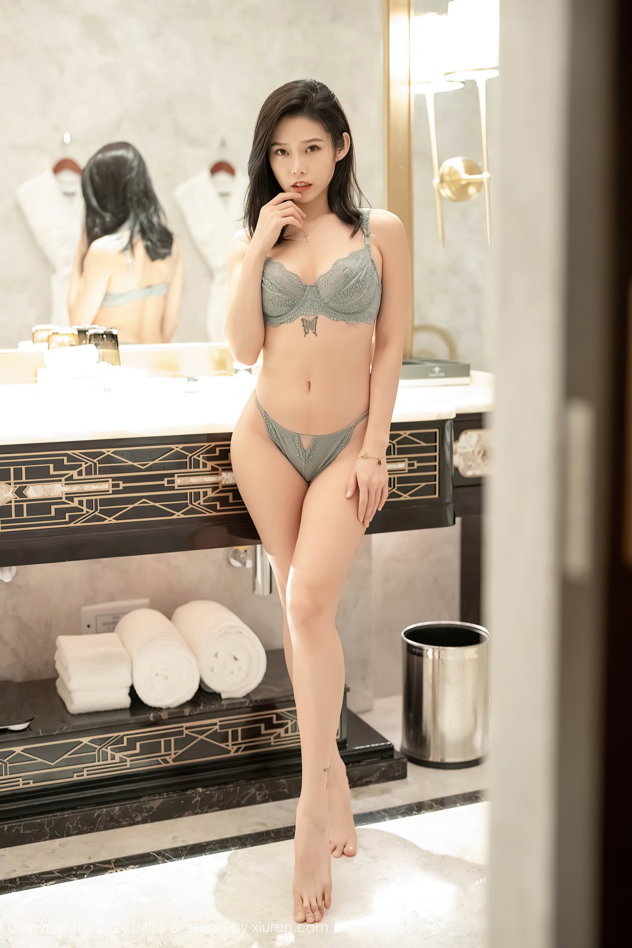 [IMISS爱蜜社] 2024.08.01 VOL.774 luvian本能 [43P-353MB]