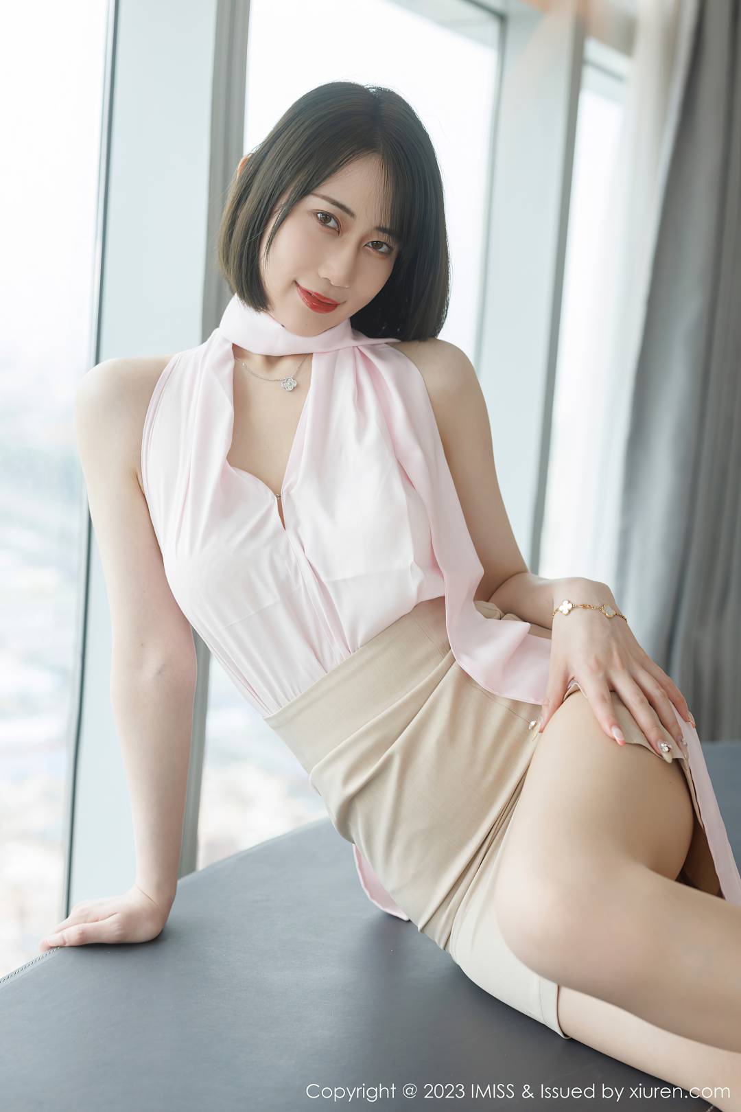 [IMISS爱蜜社] 2023.07.17 VOL.736 瑞妤 [51P-390MB]