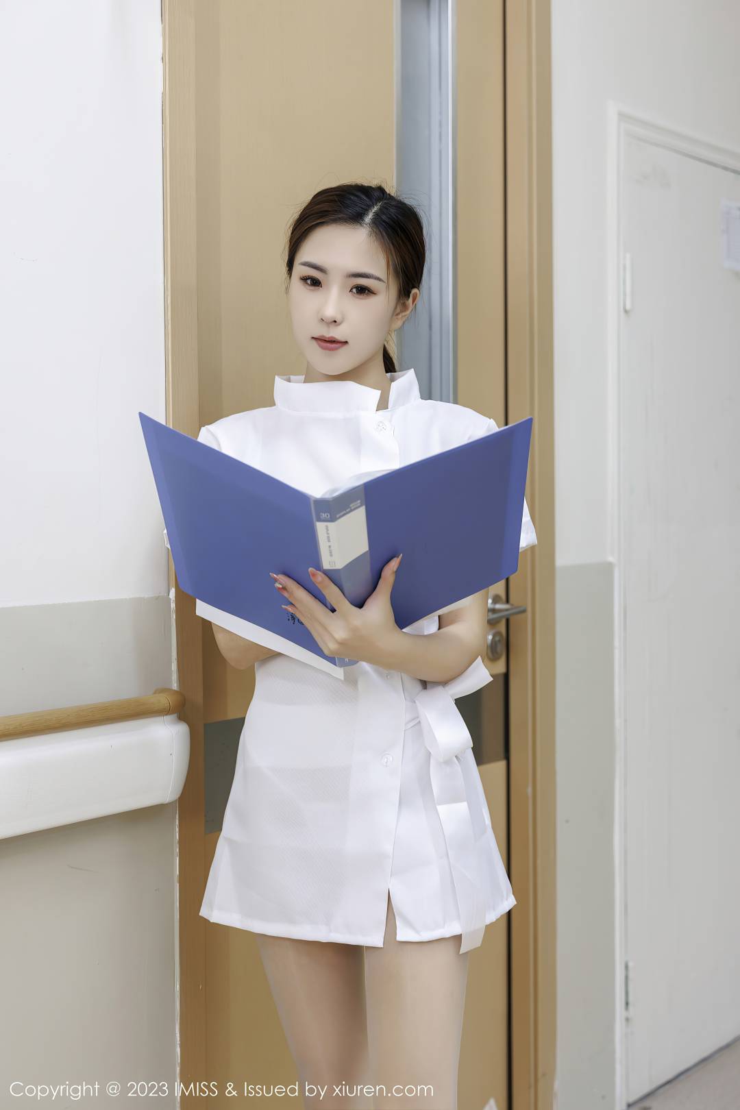 [IMiss爱蜜社] 2023.03.29 VOL.726 杨紫嫣candy [61P-463MB]