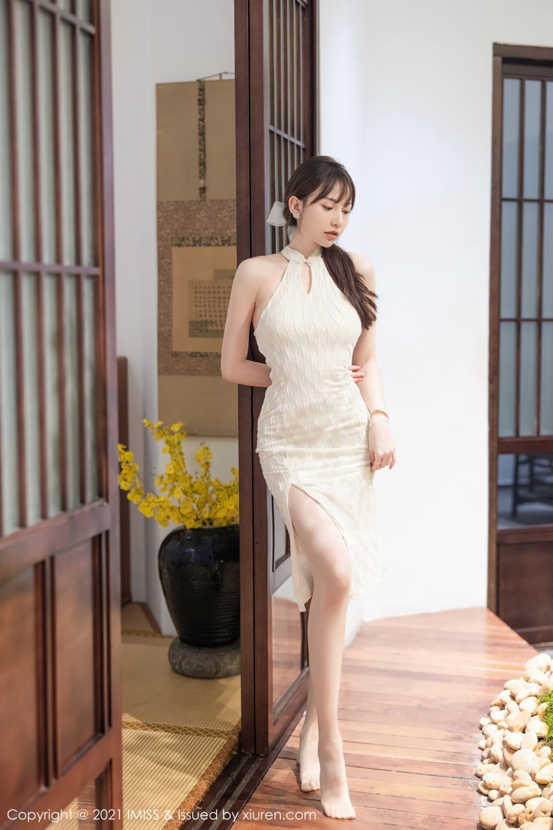 [IMiss爱蜜社] 2021.10.09 VOL.636 Lynn刘奕宁 [25P-216MB]