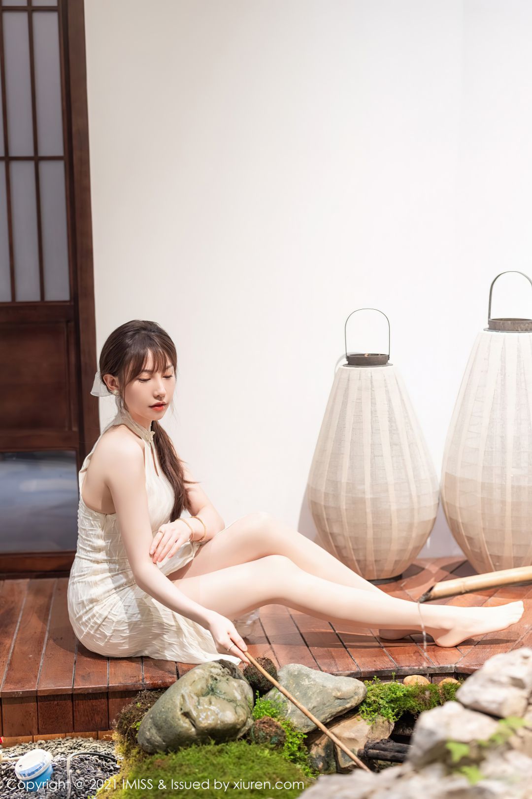 [IMiss爱蜜社] 2021.10.09 VOL.636 Lynn刘奕宁 [25P-216MB]