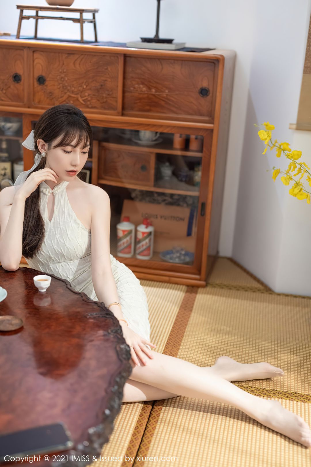 [IMiss爱蜜社] 2021.10.09 VOL.636 Lynn刘奕宁 [25P-216MB]