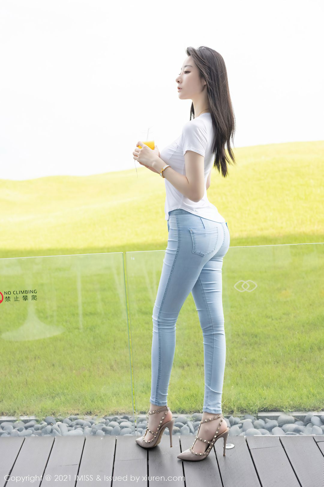 [IMiss爱蜜社] 2021.08.17 VOL.624 逗逗doudou [41P-446MB]
