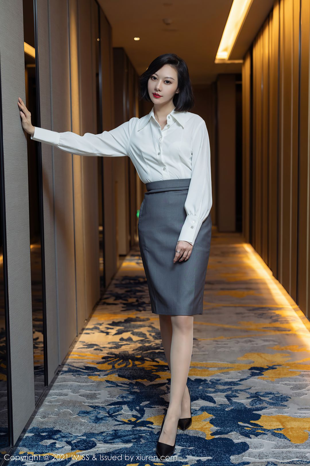 [IMiss爱蜜社] 2021.08.13 VOL.623 艺轩 [82P-815MB]