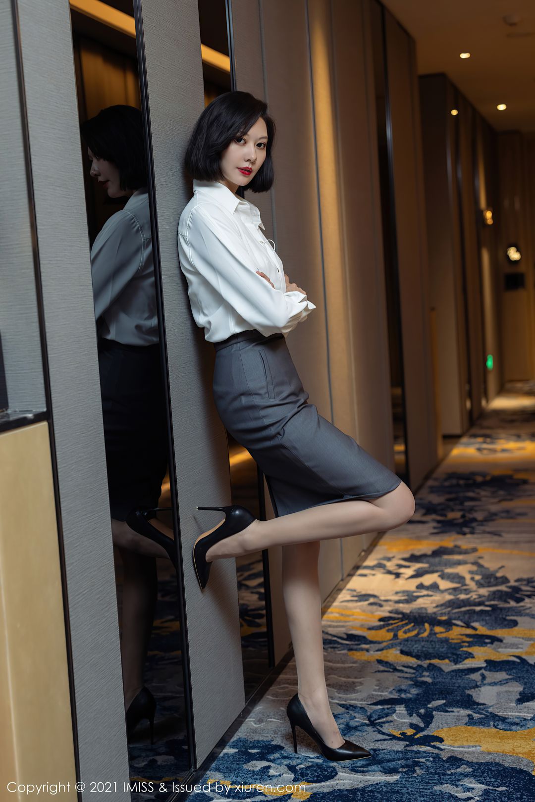 [IMiss爱蜜社] 2021.08.13 VOL.623 艺轩 [82P-815MB]