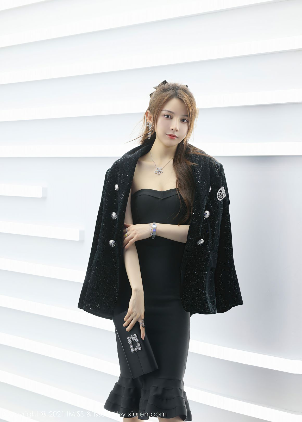 [IMISS爱蜜社] 2021.05.28 VOL.597 Lynn刘奕宁 [33P-296MB]
