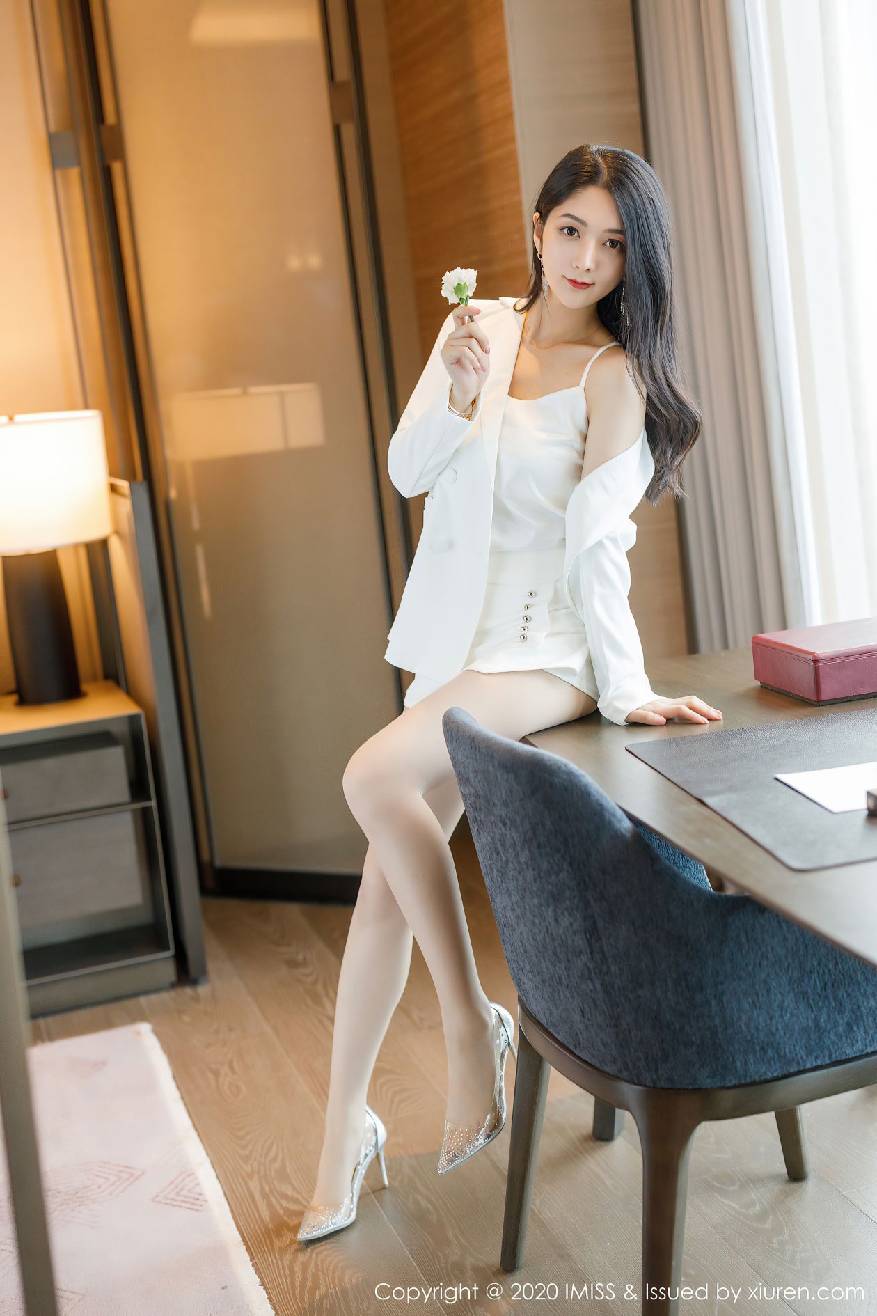 [IMISS爱蜜社] 2020.07.23 VOL.484 Angela小热巴 [73P-858MB]