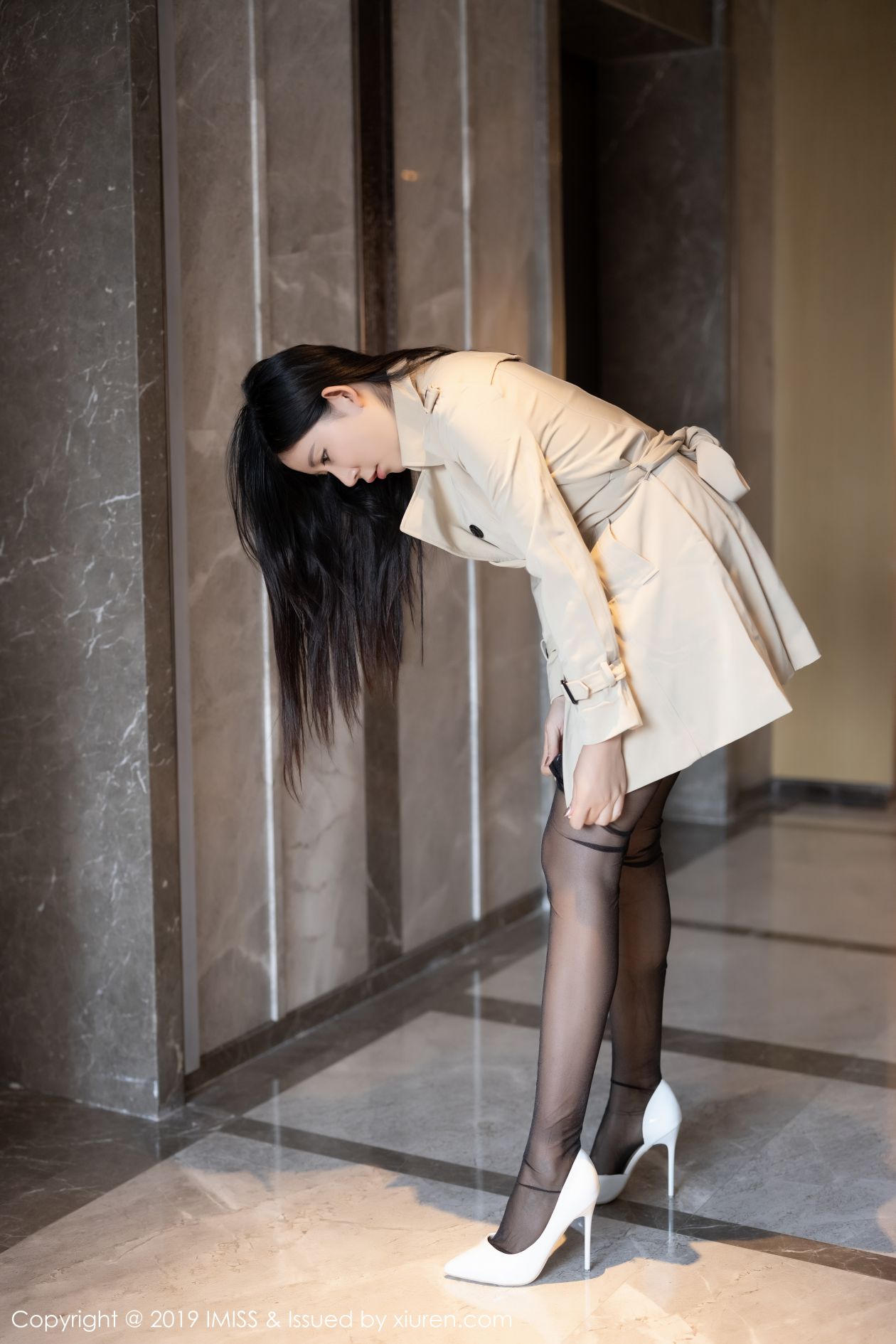 [IMISS爱蜜社] 2019.11.20 VOL.402 NOva李雅 [44P-169MB]