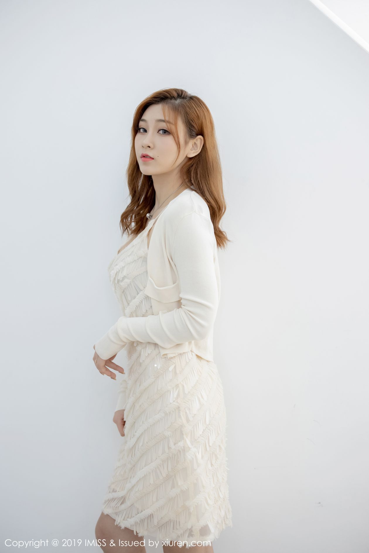 [IMISS爱蜜社] 2019.09.02 VOL.372 莉娜lena [38P-140MB]