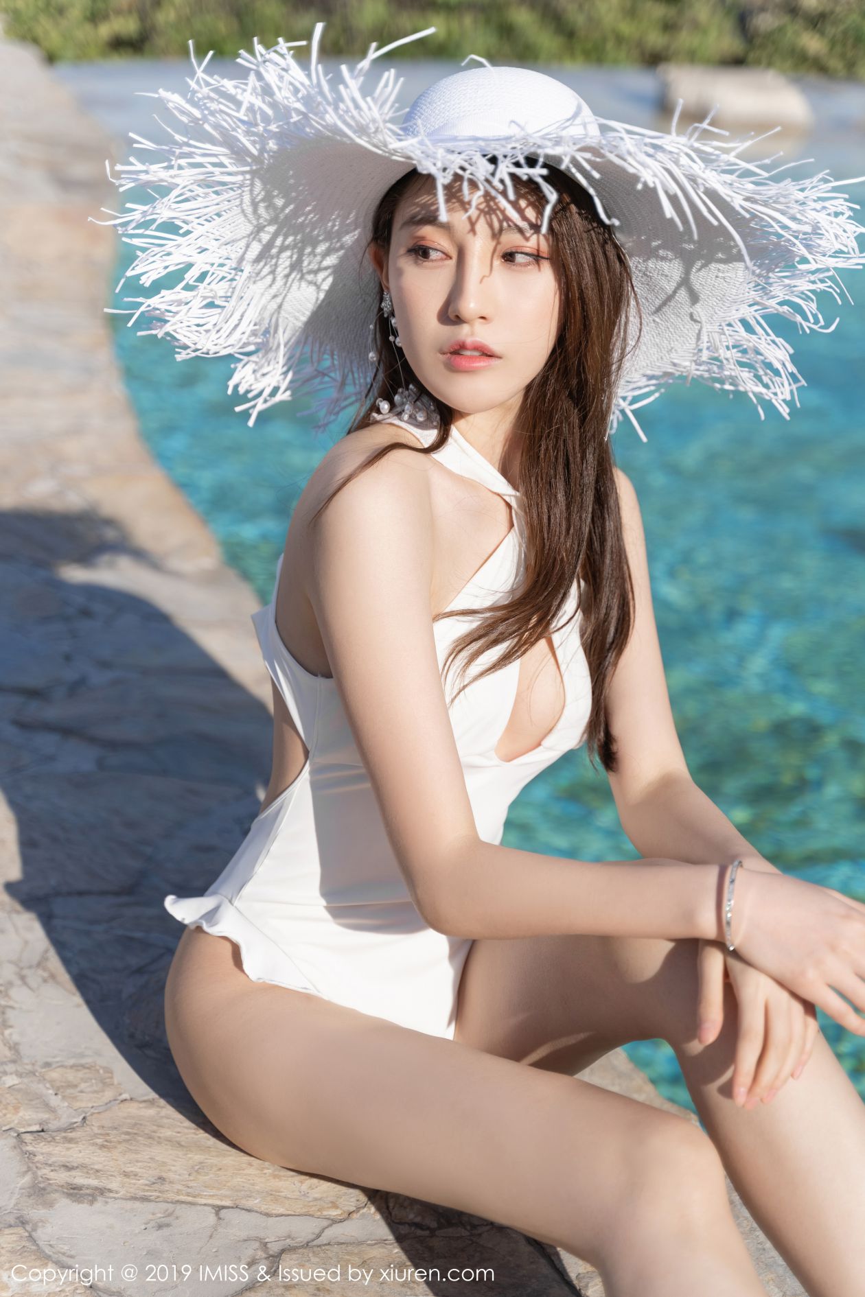 [IMISS爱蜜社] 2019.08.09 VOL.368 Lynn刘奕宁 [39P-156MB]