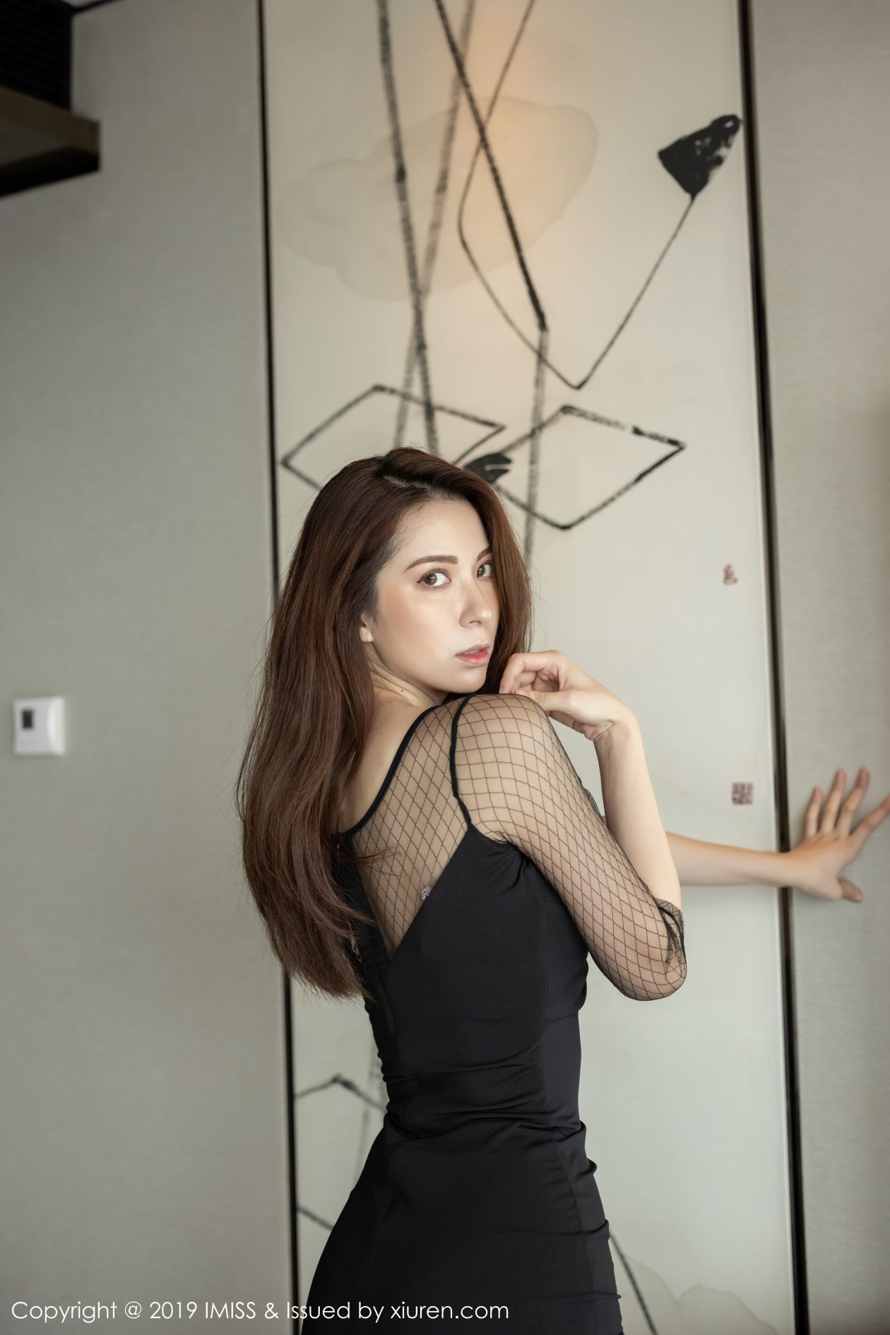 [IMISS爱蜜社] 2019.07.11 VOL.360 carry [44P-155MB]