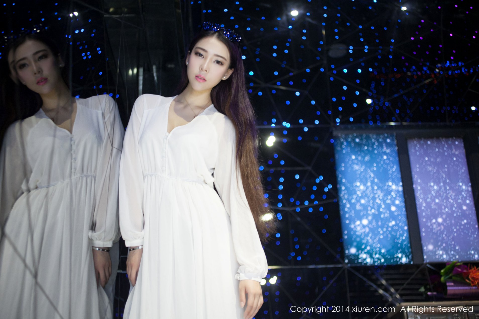 [XIUREN秀人网] 2014.04.29 NO.131 梦娜Vanessa [58P-178MB]