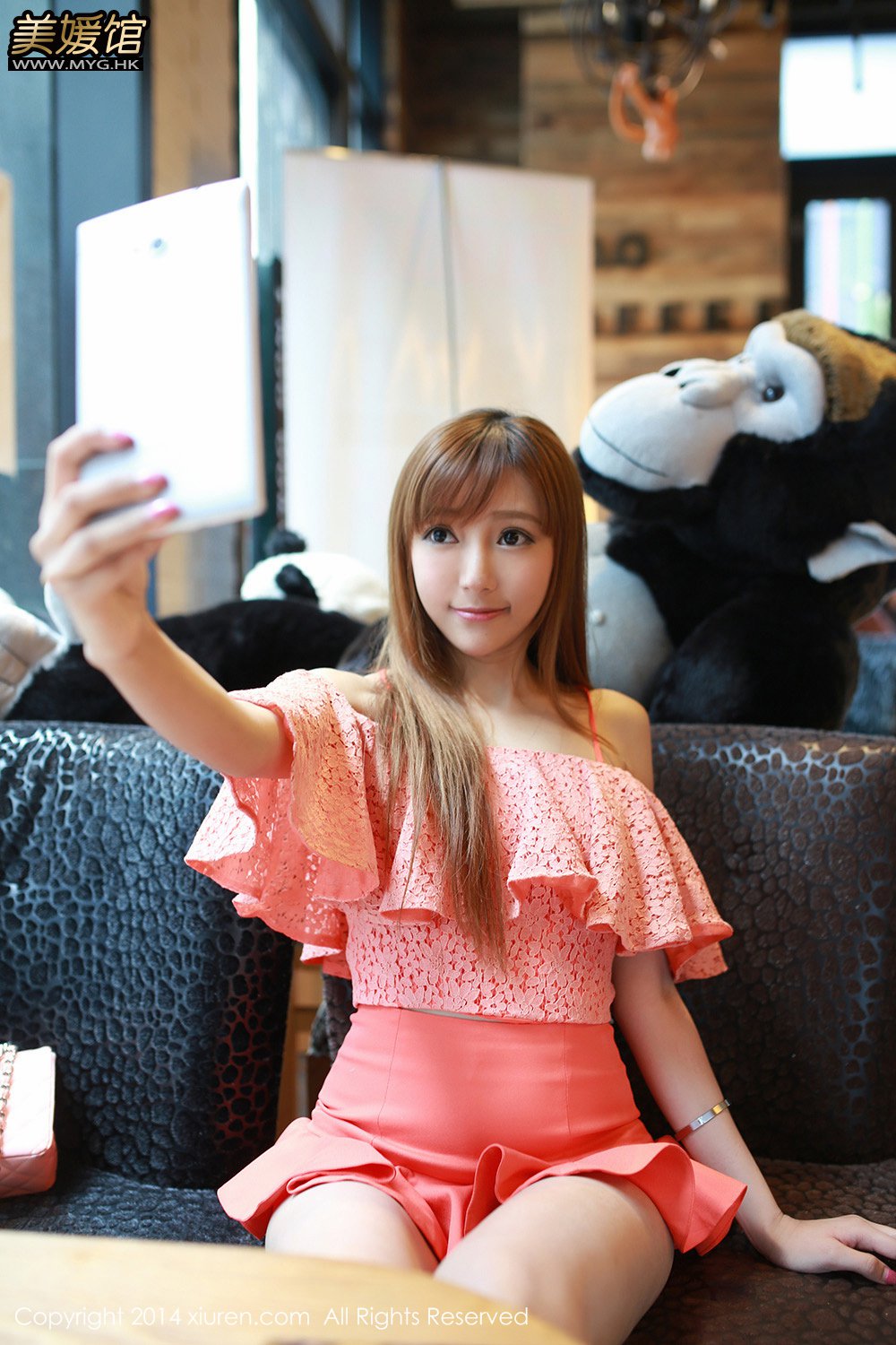 [XIUREN秀人网] 2014.05.16 NO.135 王馨瑶Yanni [89P-94MB]