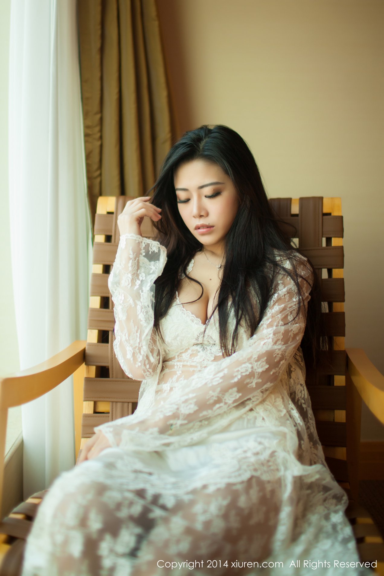 [XIUREN秀人网] 2014.06.20 NO.161 luvian本能 [50P-128MB]