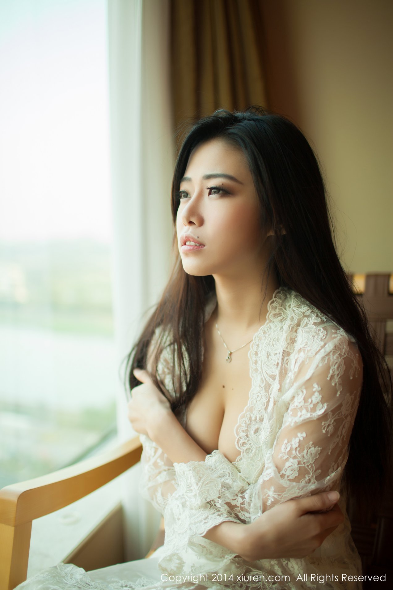 [XIUREN秀人网] 2014.06.20 NO.161 luvian本能 [50P-128MB]