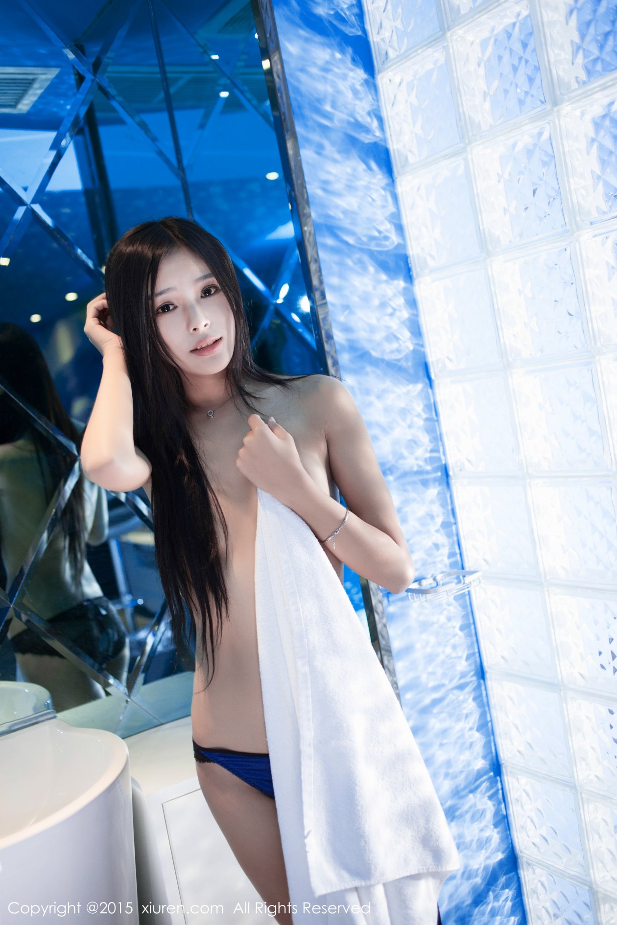 [XIUREN秀人网] 2015.02.15 NO.299 骄傲的李雨昕 [50P-229MB]