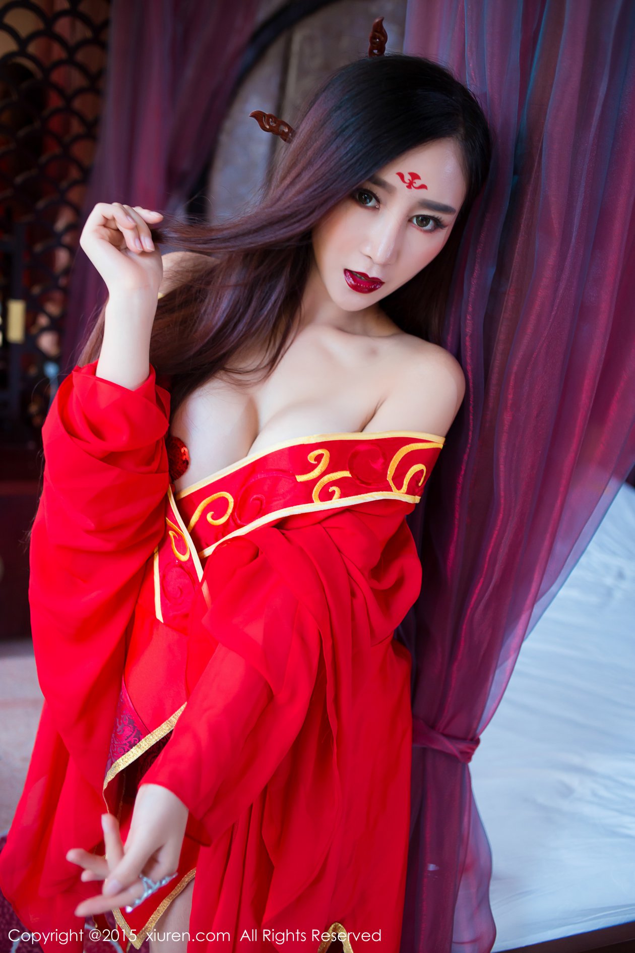 [XIUREN秀人网] 2015.08.20 NO.382 鄒晶晶 [58P-349MB]