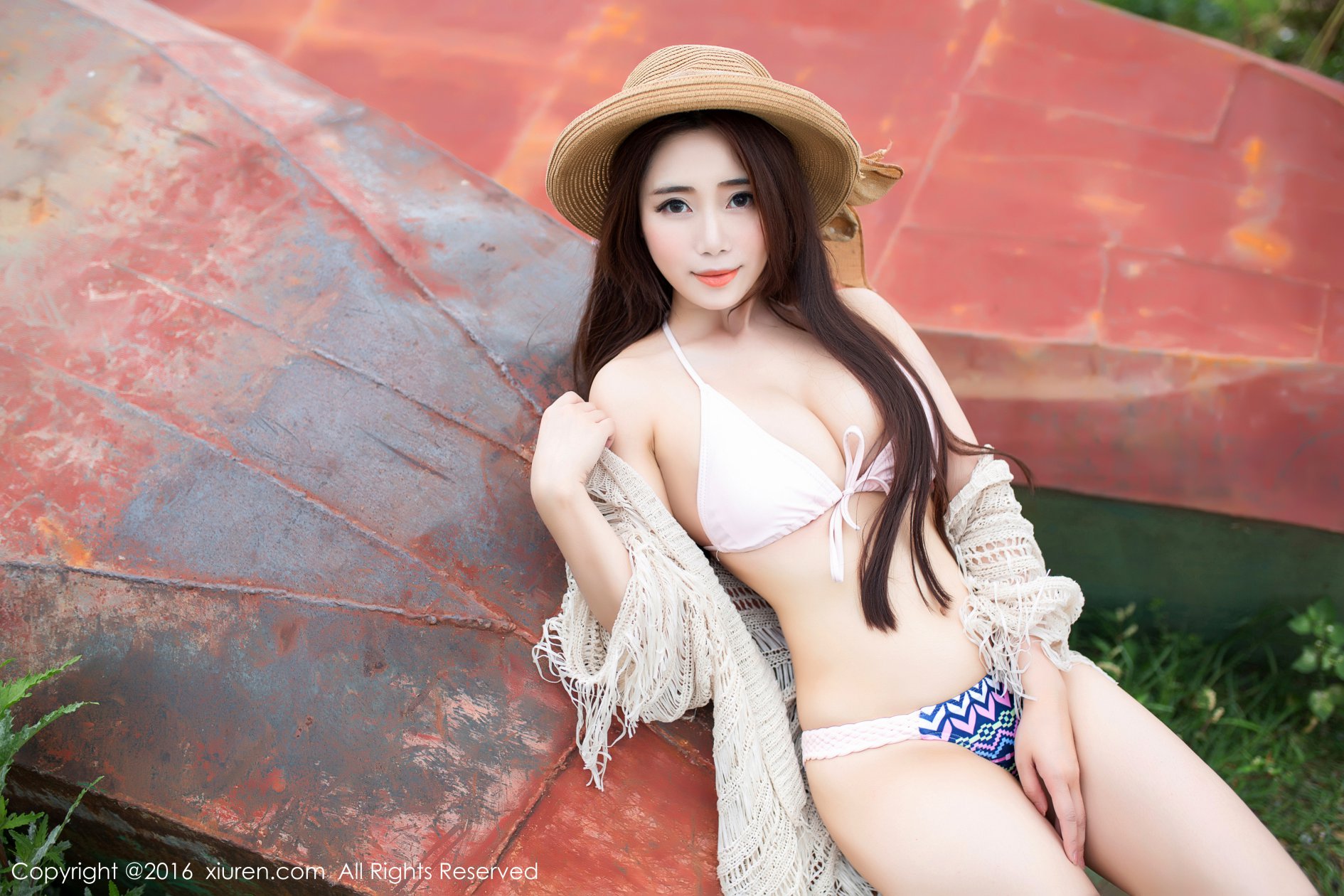 [XIUREN秀人网] 2016.08.22 NO.582 兜豆靓Youlina [54P-171MB]