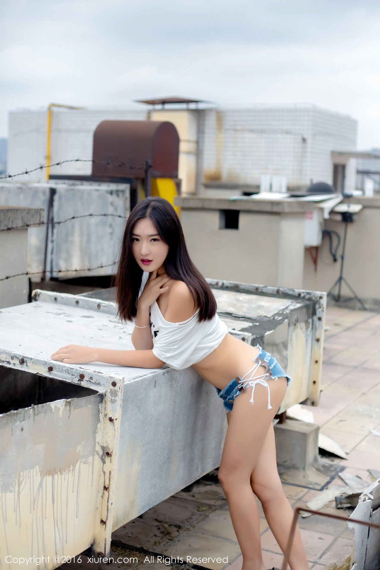 [XIUREN秀人网] 2016.10.25 NO.624 周琰琳LIN [49P-174MB]