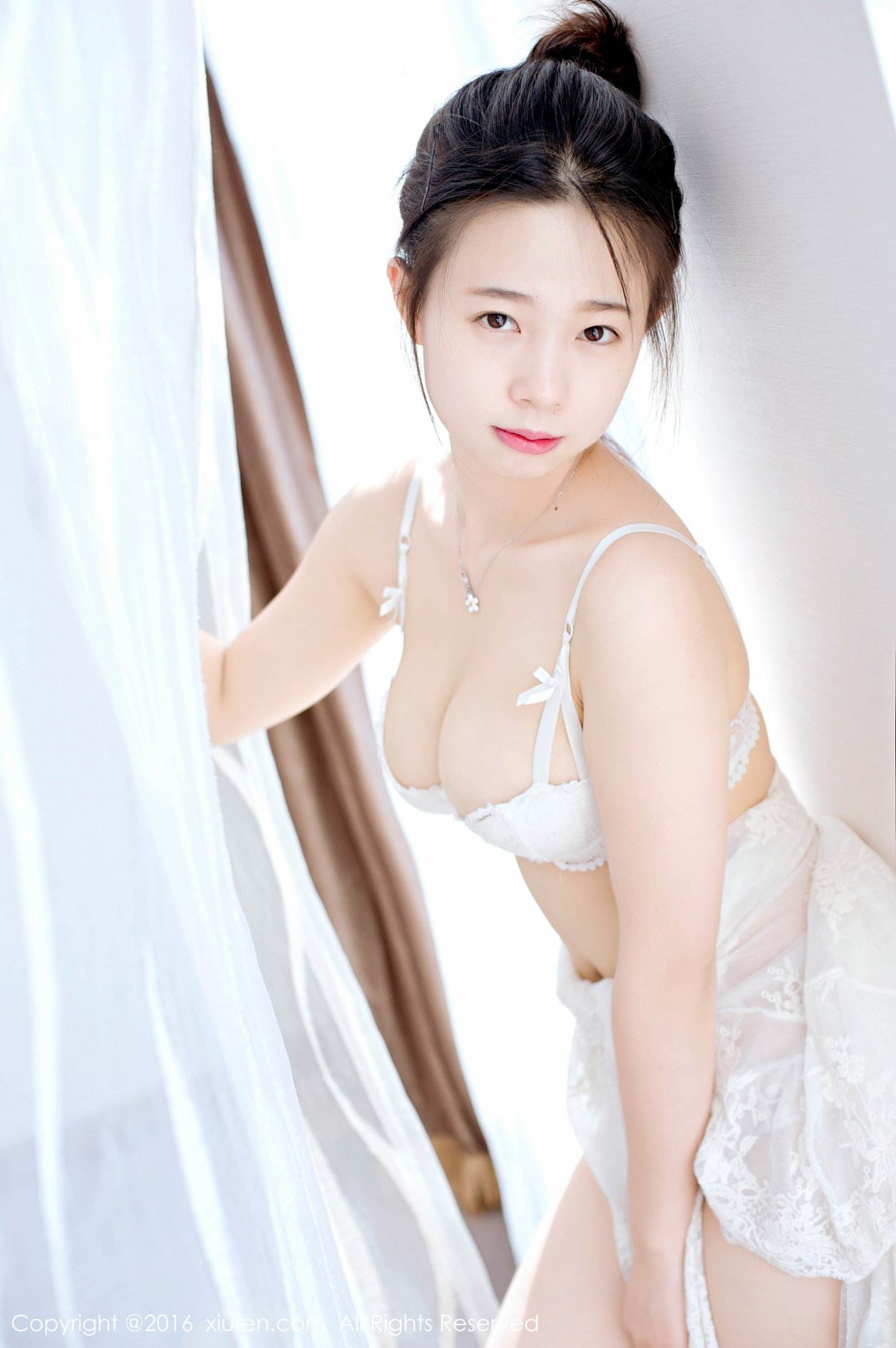 [XIUREN秀人网] 2016.11.21 NO.641 草莓zz [64P-159MB]