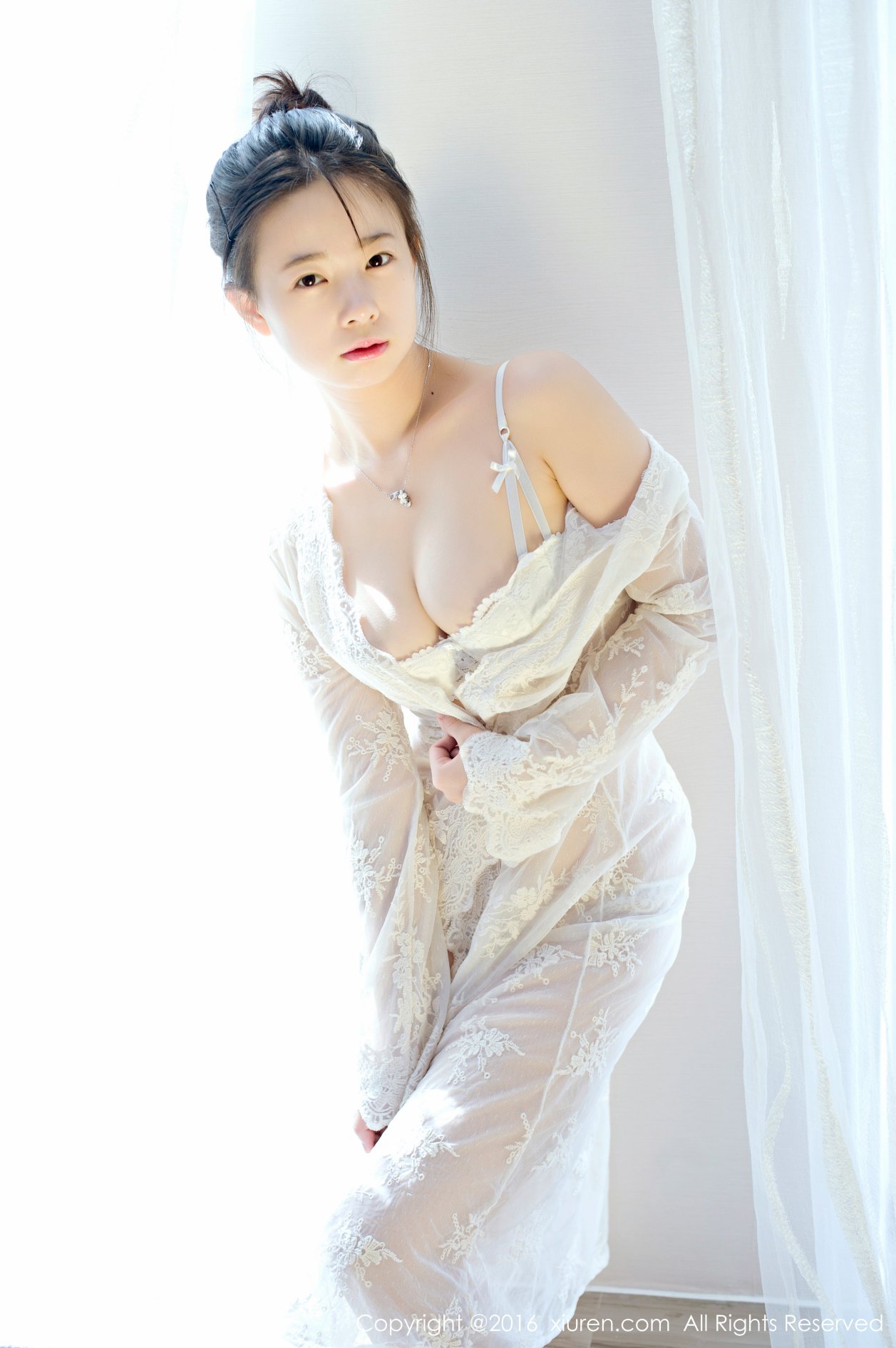 [XIUREN秀人网] 2016.11.21 NO.641 草莓zz [64P-159MB]