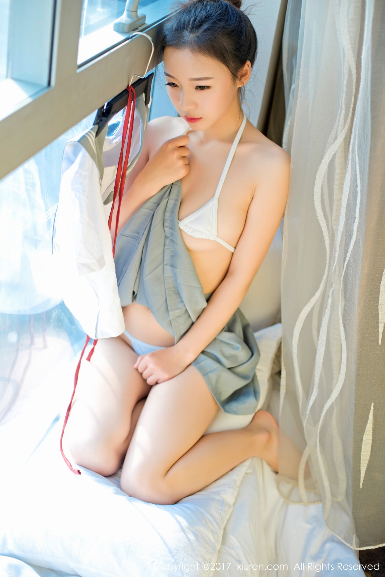 [XIUREN秀人网] 2017.01.15 NO.680 尤Una娜 [61P-147MB]