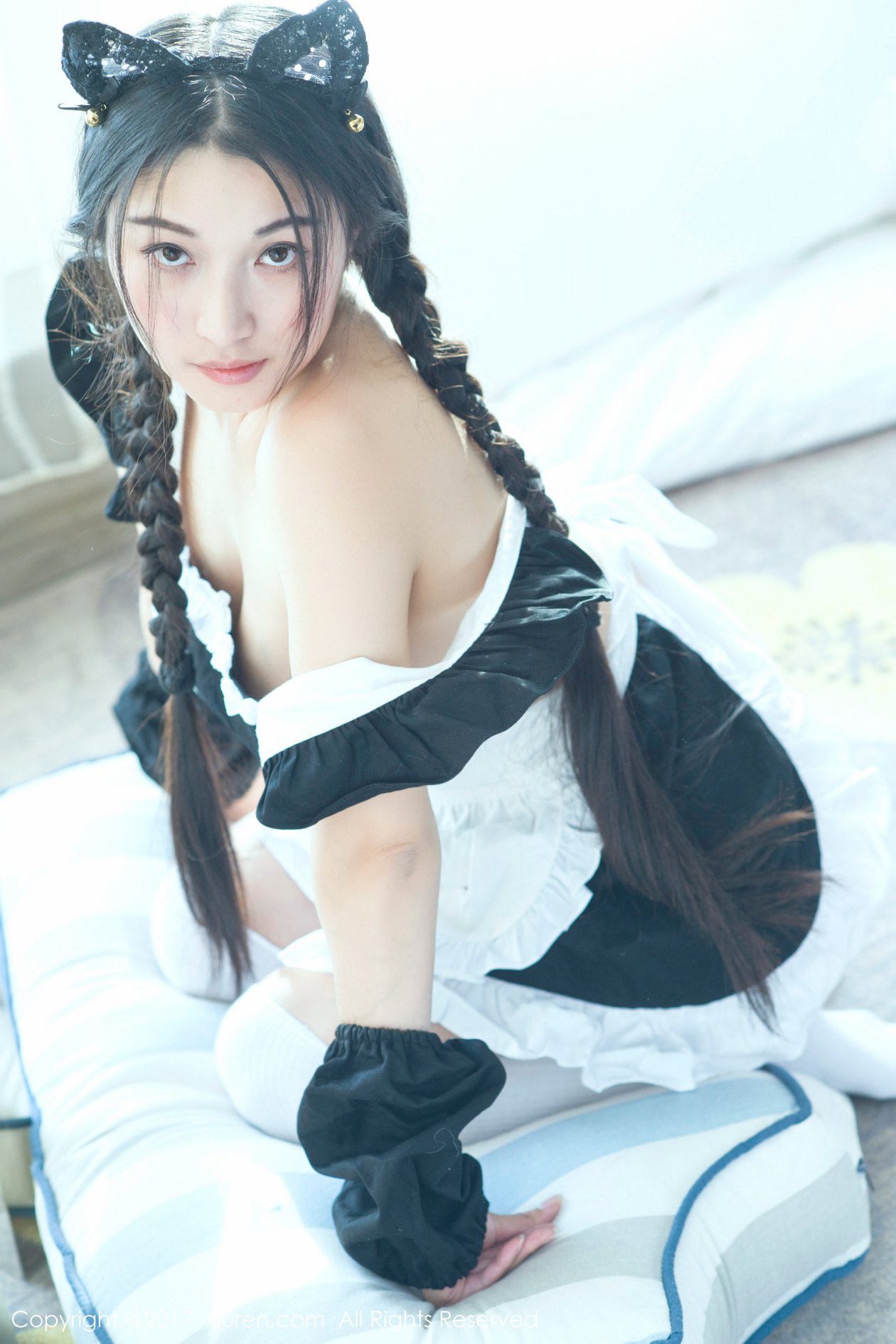 [XIUREN秀人网] 2017.03.31 NO.732 盼盼已鸠 [63P-182MB]