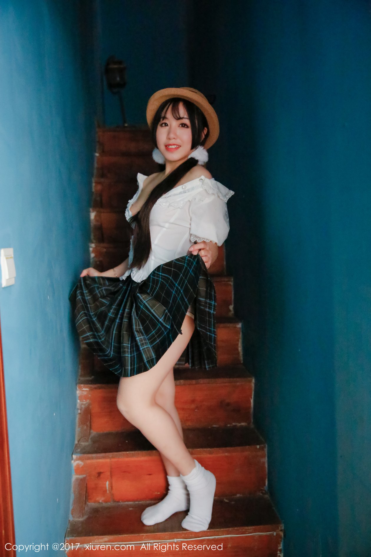[XIUREN秀人网] 2017.04.24 NO.742 v菜 [50P-120MB]