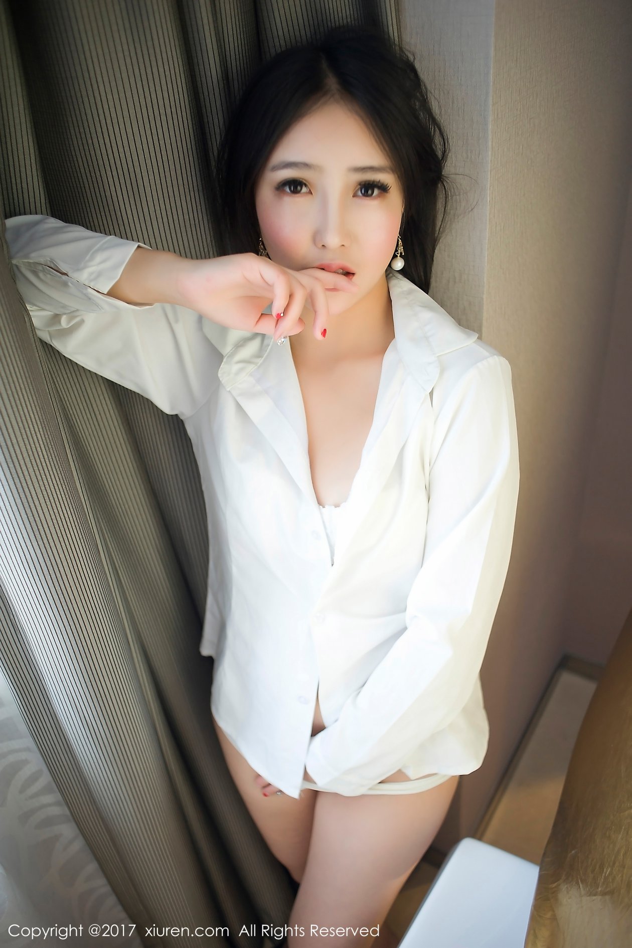 [XIUREN秀人网] 2017.08.02 NO.792 艾弥 [49P-119MB]