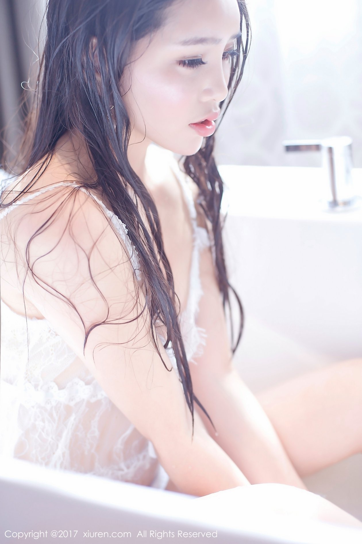 [XIUREN秀人网] 2017.08.02 NO.792 艾弥 [49P-119MB]