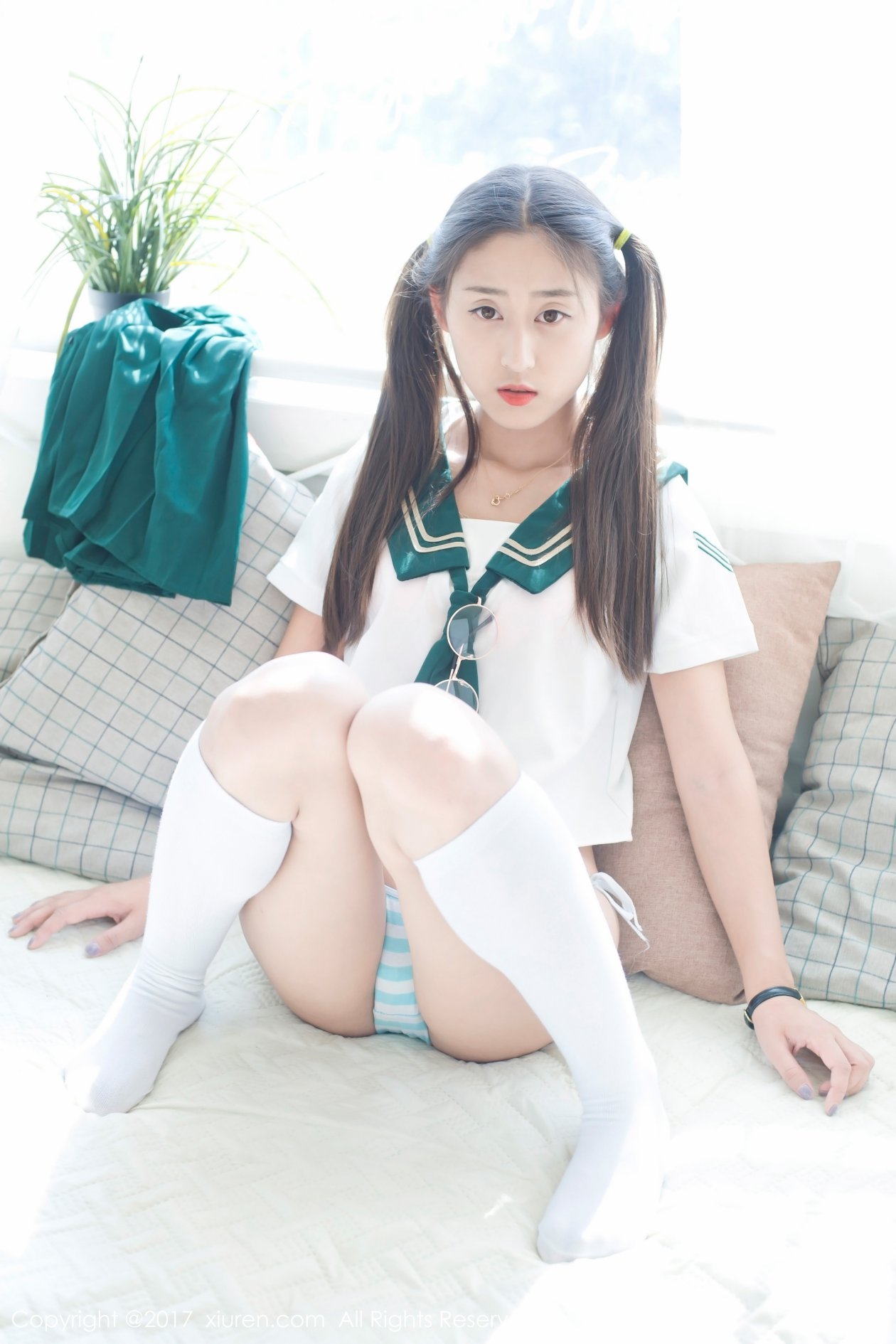[XIUREN秀人网] 2017.08.16 NO.802 雨涵Iris [45P-80MB]