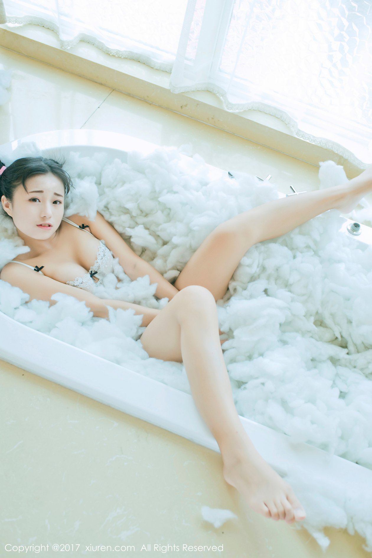 [XIUREN秀人网] 2017.08.24 NO.805 仓井优香 [51P-131MB]