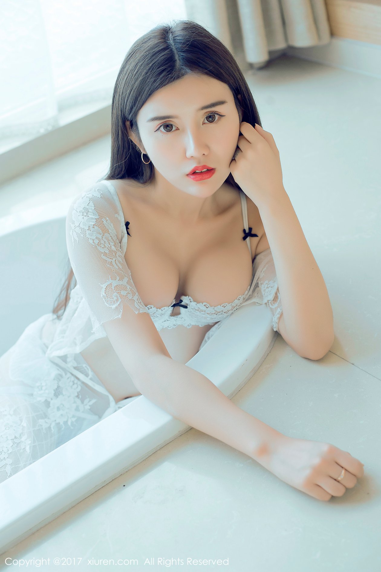 [XIUREN秀人网] 2017.09.11 NO.813 兔子NINA [50P-148MB]