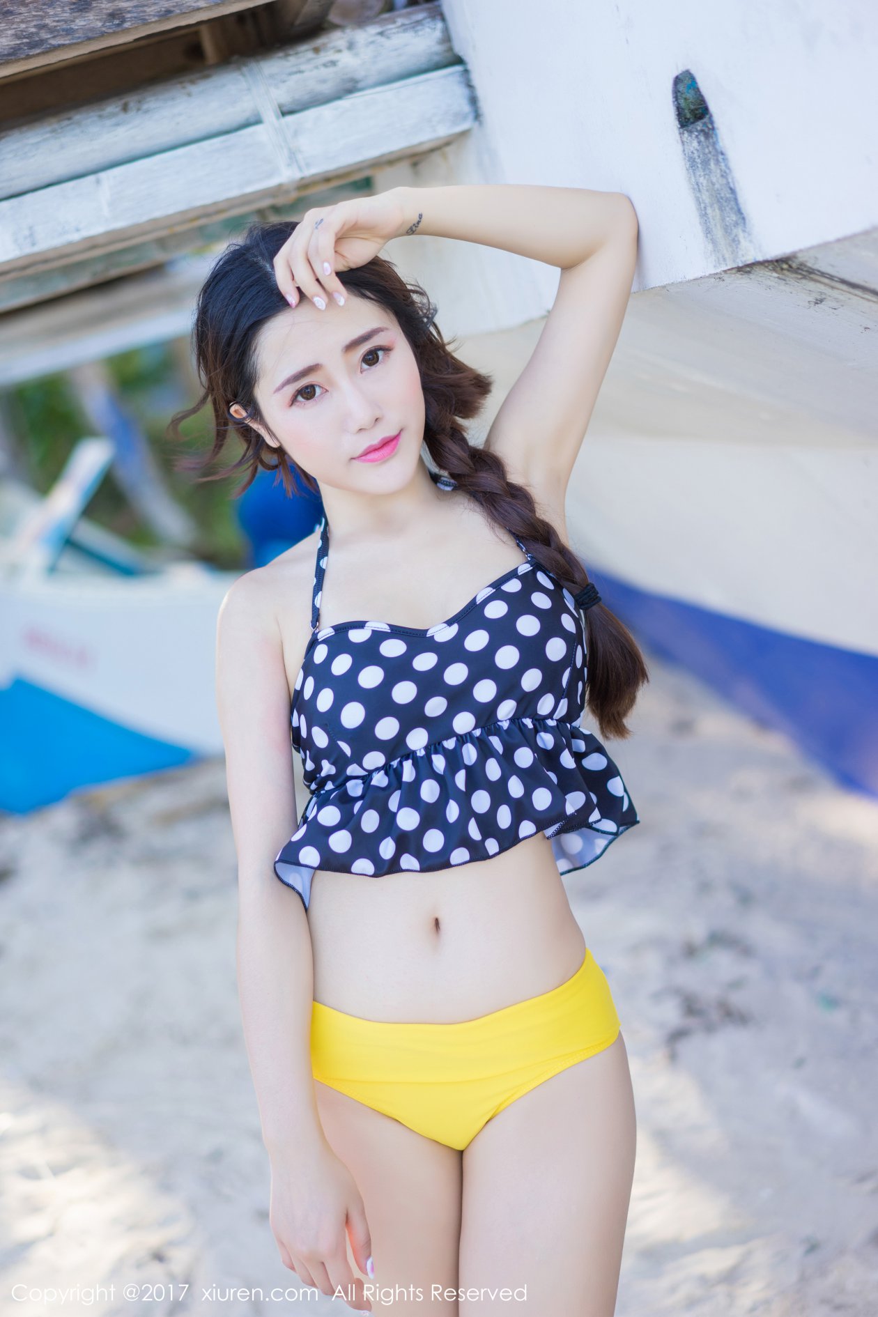 [XIUREN秀人网] 2017.09.13 NO.814 兜豆靓Youlina [50P-178MB]