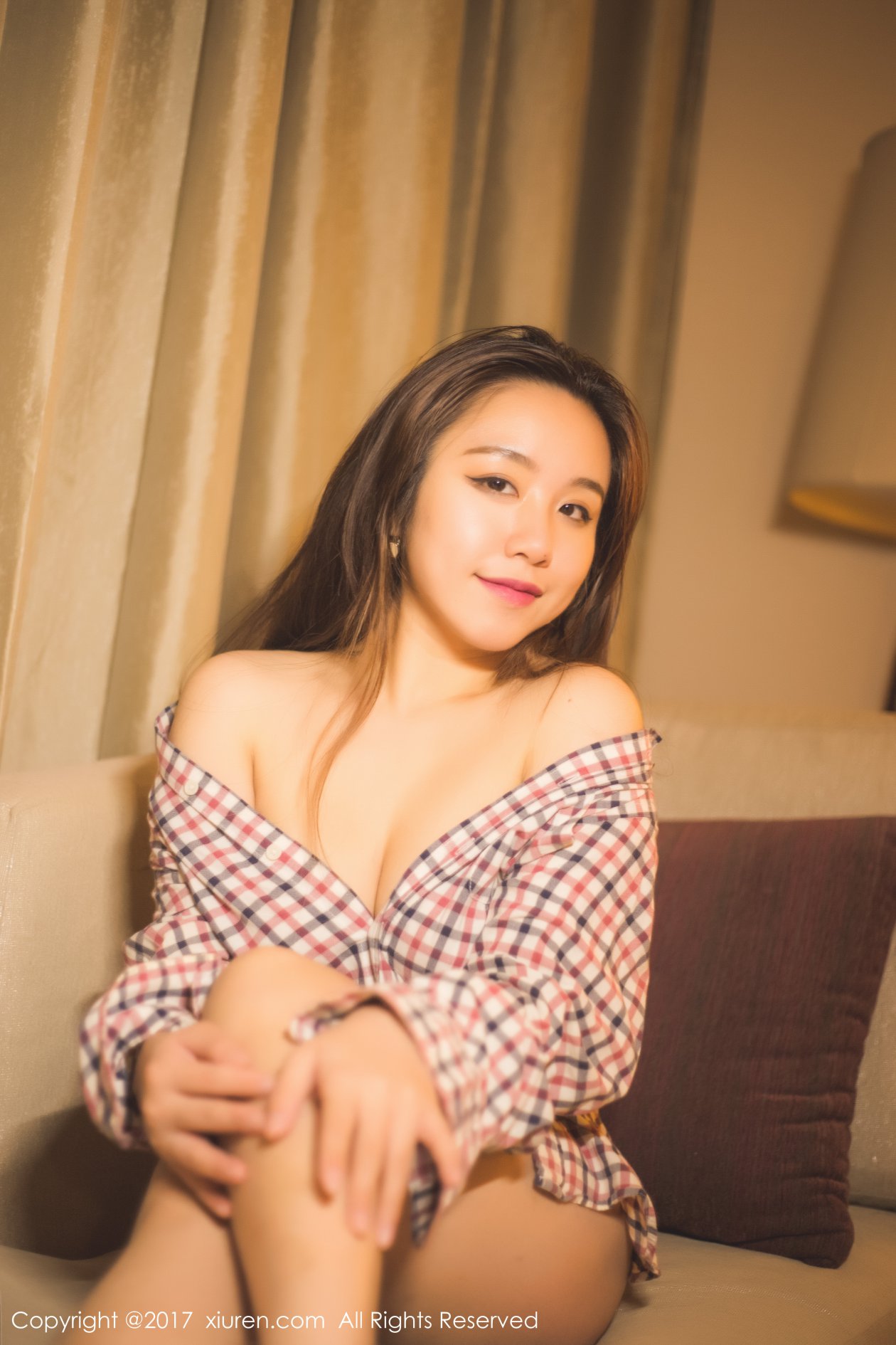 [XIUREN秀人网] 2017.09.28 NO.823 吃白菜的vi菜菜 [48P-193MB]