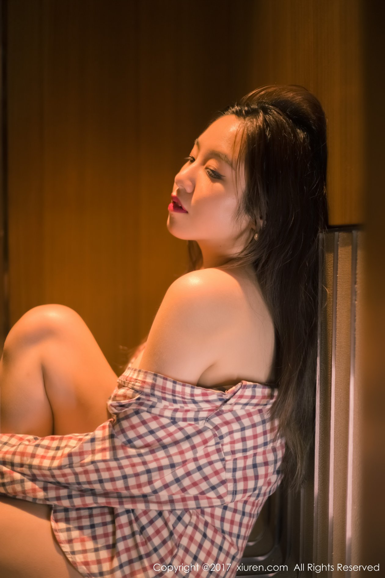 [XIUREN秀人网] 2017.09.28 NO.823 吃白菜的vi菜菜 [48P-193MB]