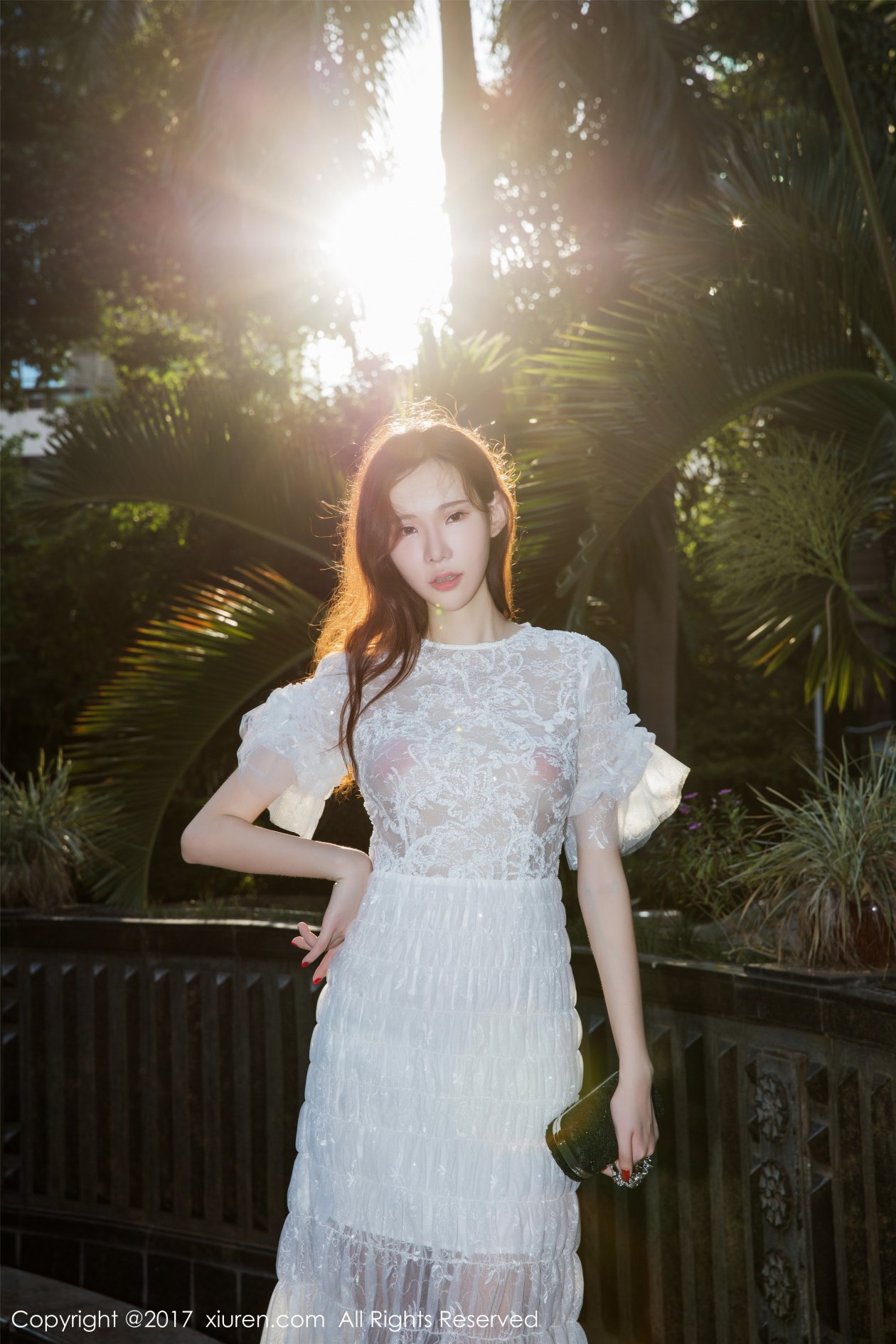 [XIUREN秀人网] 2017.10.10 NO.826 萌琪琪Irene [57P-248MB]