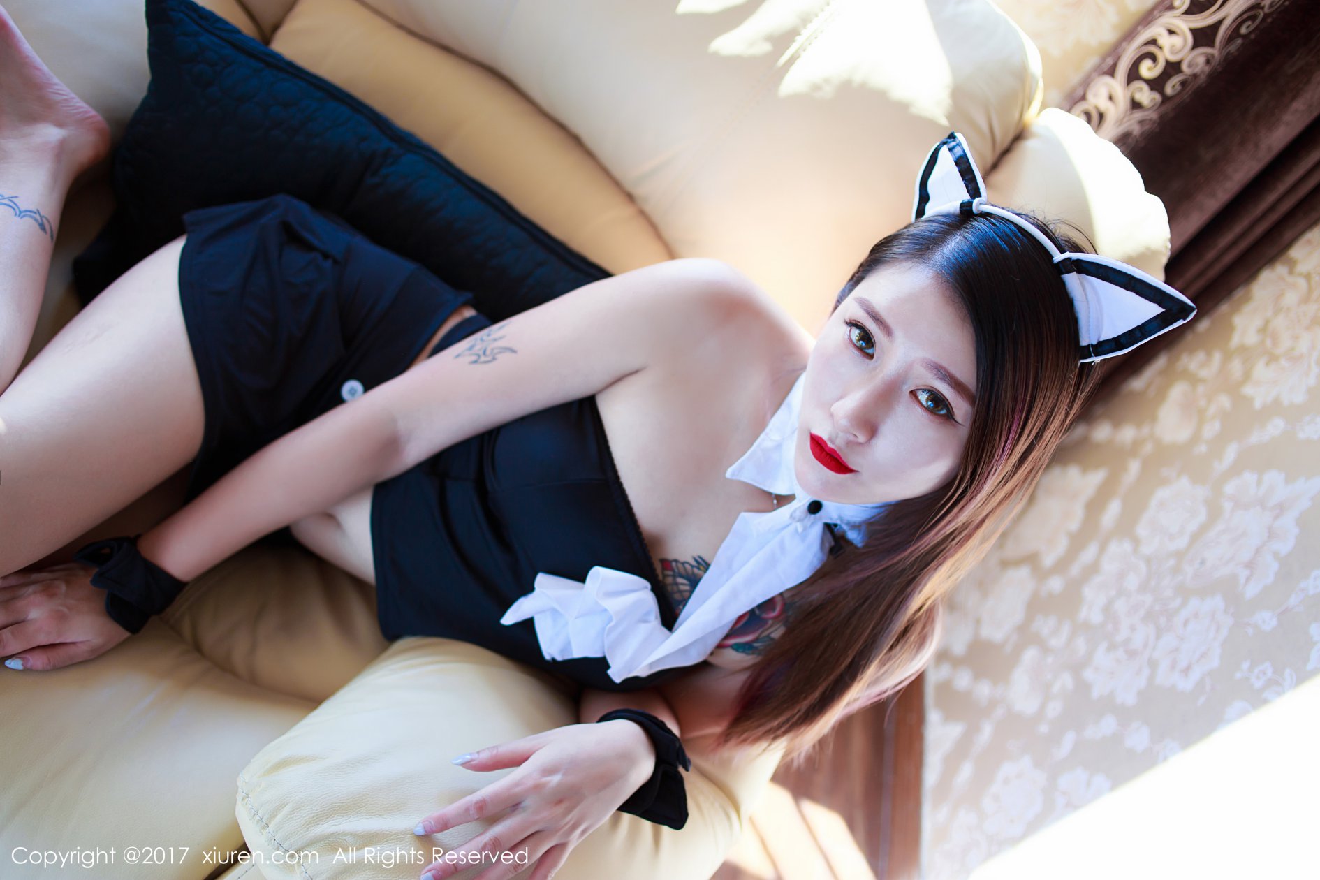 [XIUREN秀人网] 2017.11.02 NO.843 杜花花 [50P-134MB]