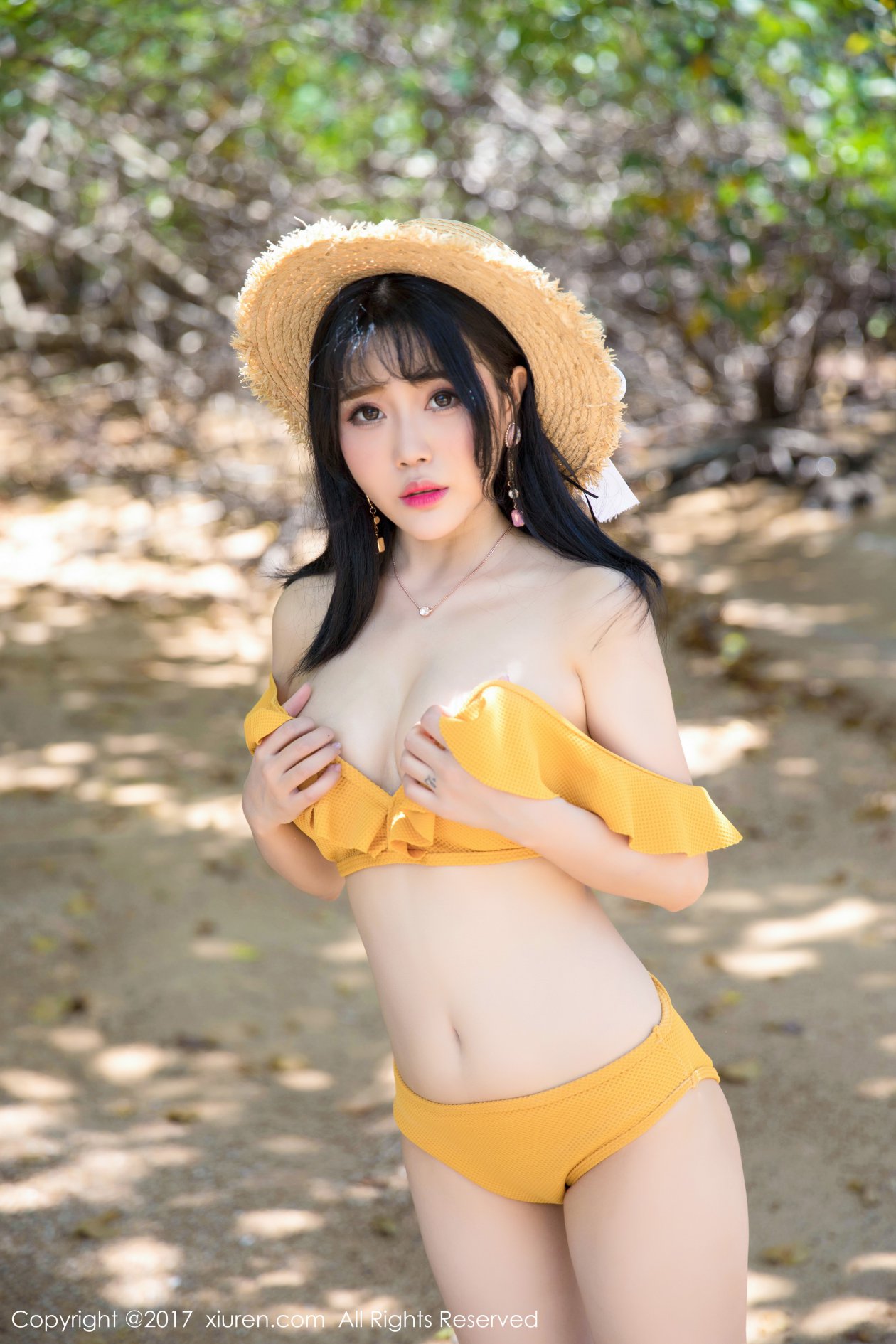[XIUREN秀人网] 2017.11.24 NO.855 兜豆靓Youlina [48P-147MB]