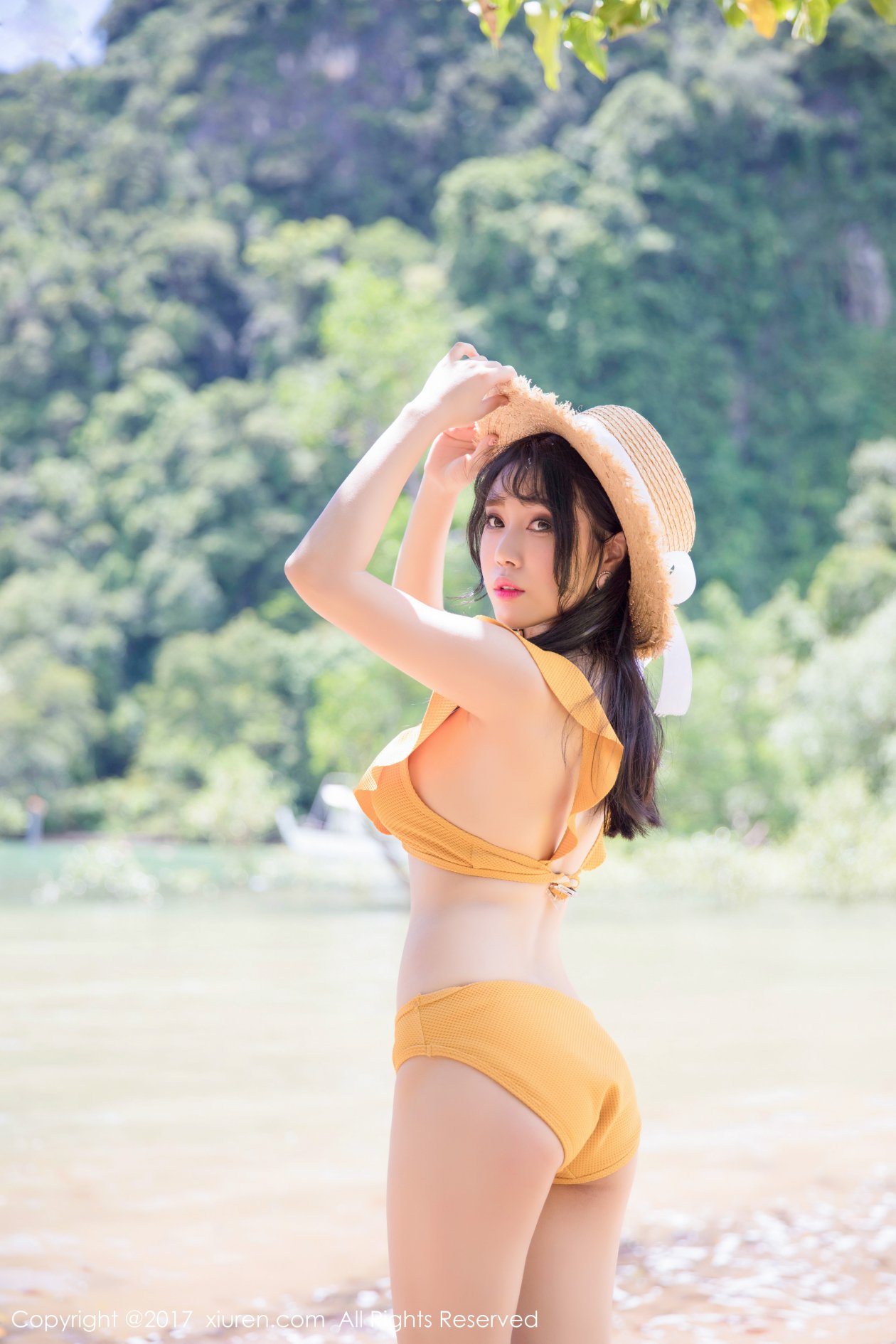 [XIUREN秀人网] 2017.11.24 NO.855 兜豆靓Youlina [48P-147MB]