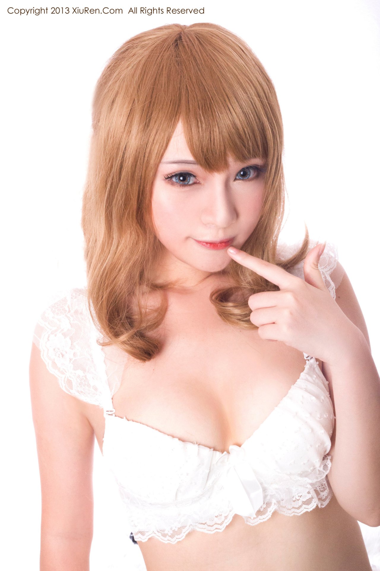 [XIUREN秀人网] 2013.09.16 NO.012 千夜未来 [29P-37MB]