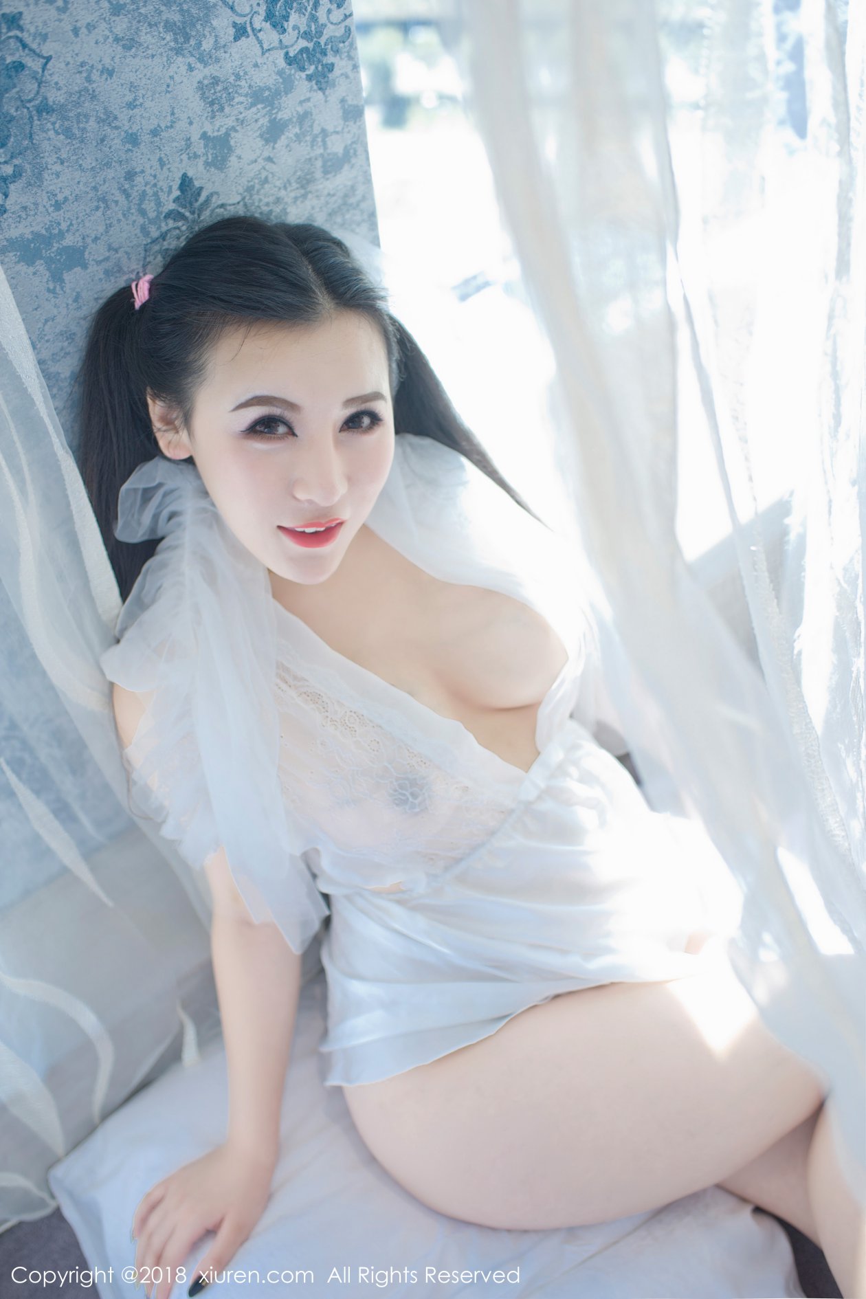[XIUREN秀人网] 2018.06.04 NO.1034 MODEL伊若 [45P-103MB]