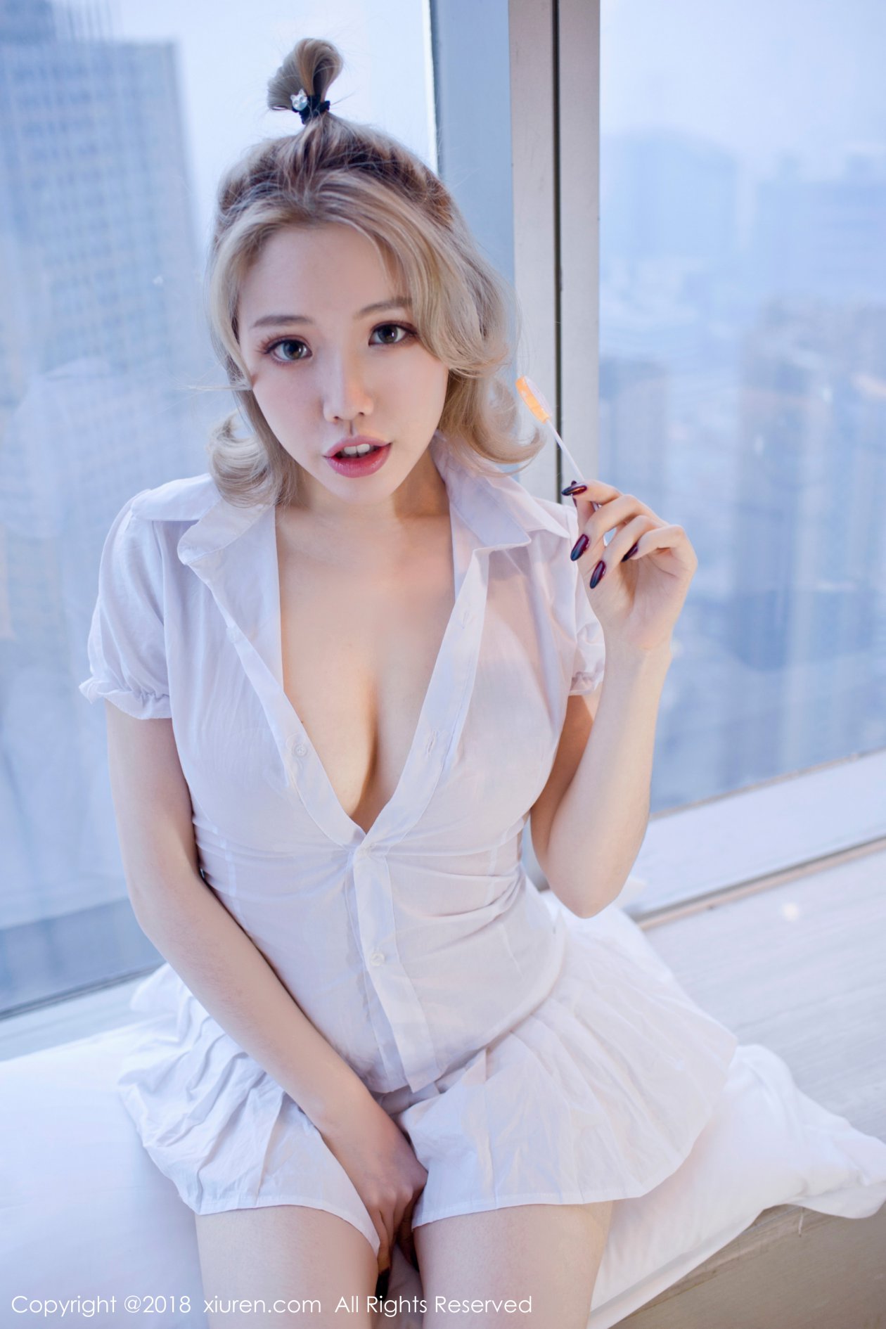 [XIUREN秀人网] 2018.11.20 NO.1235 黄楽然 [56P-126MB]