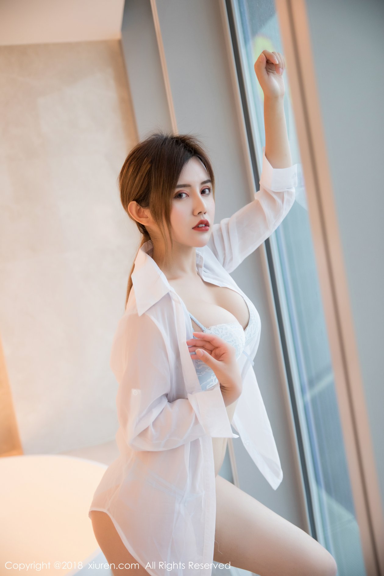 [XIUREN秀人网] 2018.12.05 NO.1253 Cris_卓娅祺 [44P-162MB]