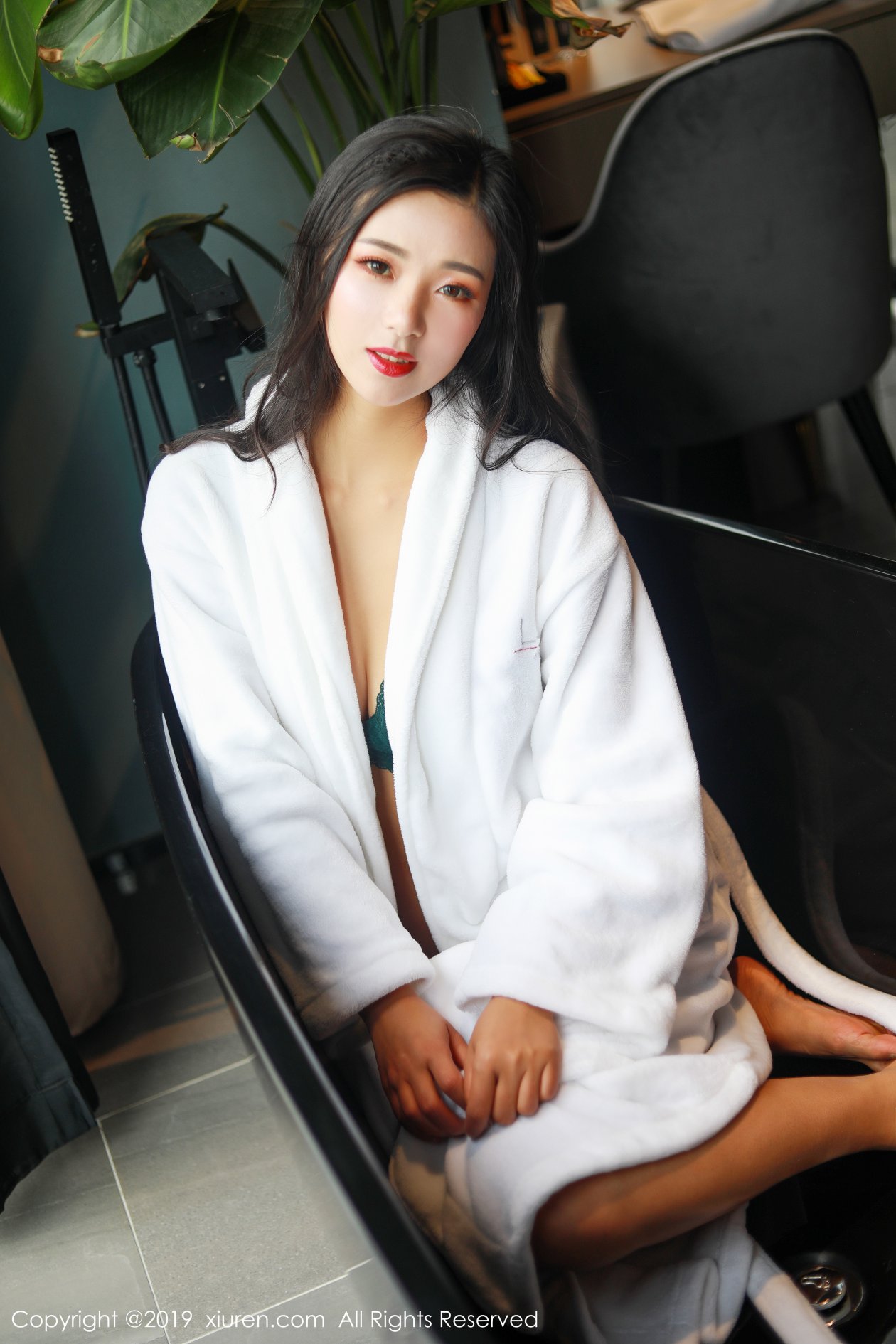 [XIUREN秀人网] 2019.04.03 NO.1382 宋-KiKi [48P-184MB]