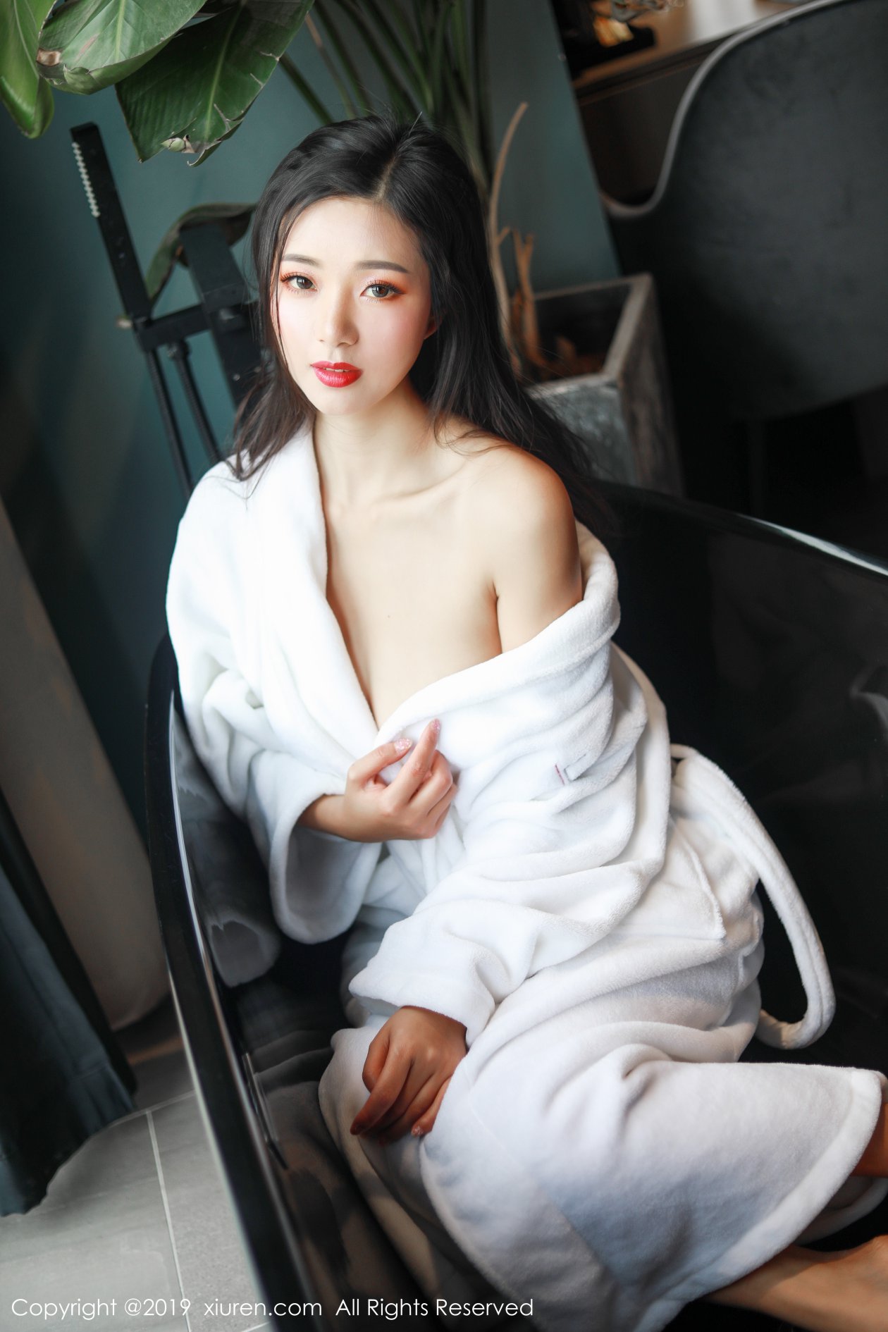 [XIUREN秀人网] 2019.04.03 NO.1382 宋-KiKi [48P-184MB]
